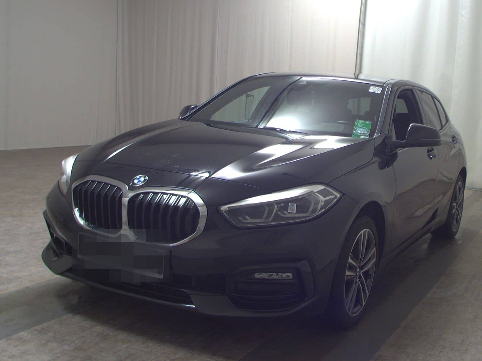 BMW 118dA Sport-Line Navi LED LC-Pro AHK RFK foto 2
