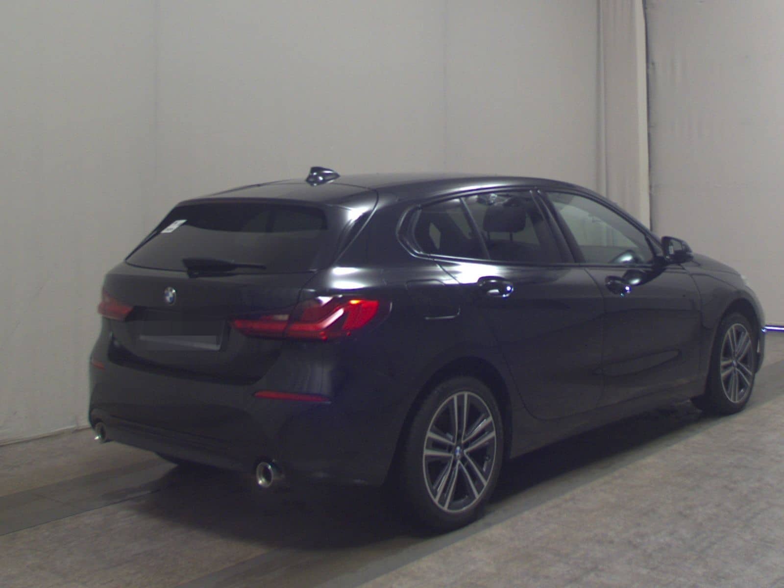 BMW 118dA Sport-Line Navi LED LC-Pro AHK RFK foto 4