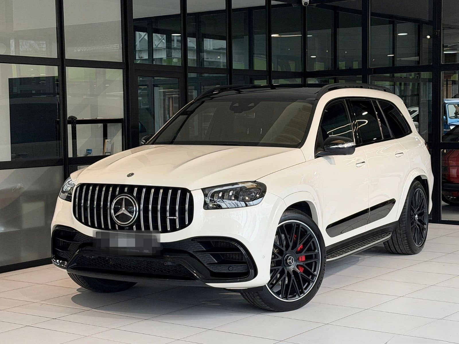 Mercedes-Benz GLS63 AMG 4M+|PANO|CARBON|MASSAGE0|3D-BURM|MB100 foto 1