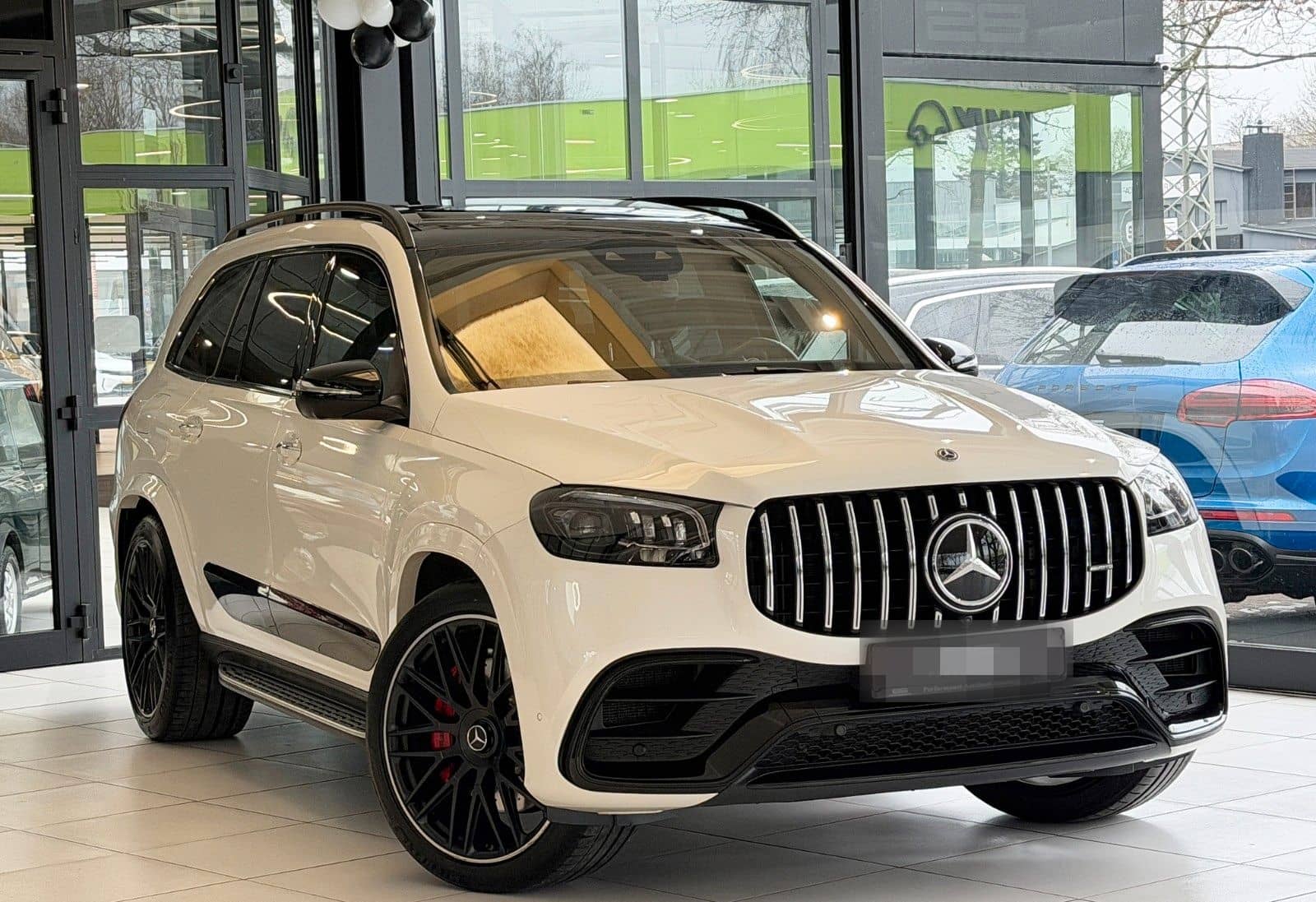 Mercedes-Benz GLS63 AMG 4M+|PANO|CARBON|MASSAGE0|3D-BURM|MB100 foto 3