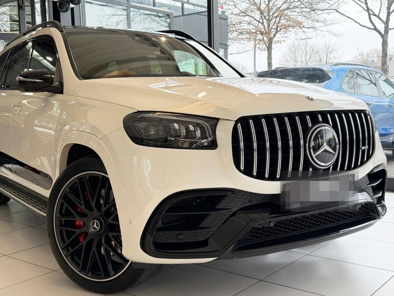 Mercedes-Benz GLS63 AMG 4M+|PANO|CARBON|MASSAGE0|3D-BURM|MB100 foto 4