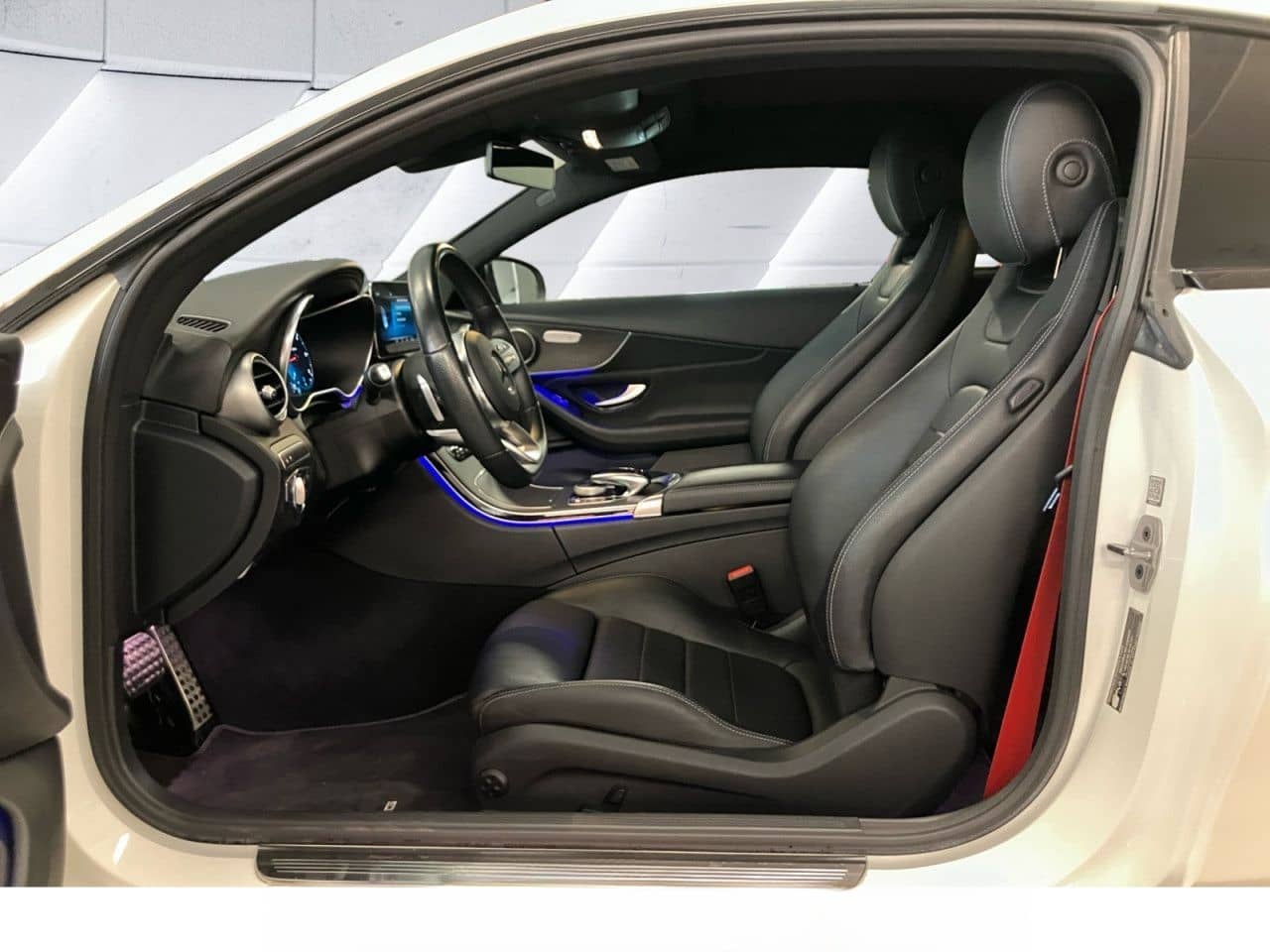 Mercedes-Benz C 300 d Coupe 4Matic AMG Line AHK Pano Allrad foto 7