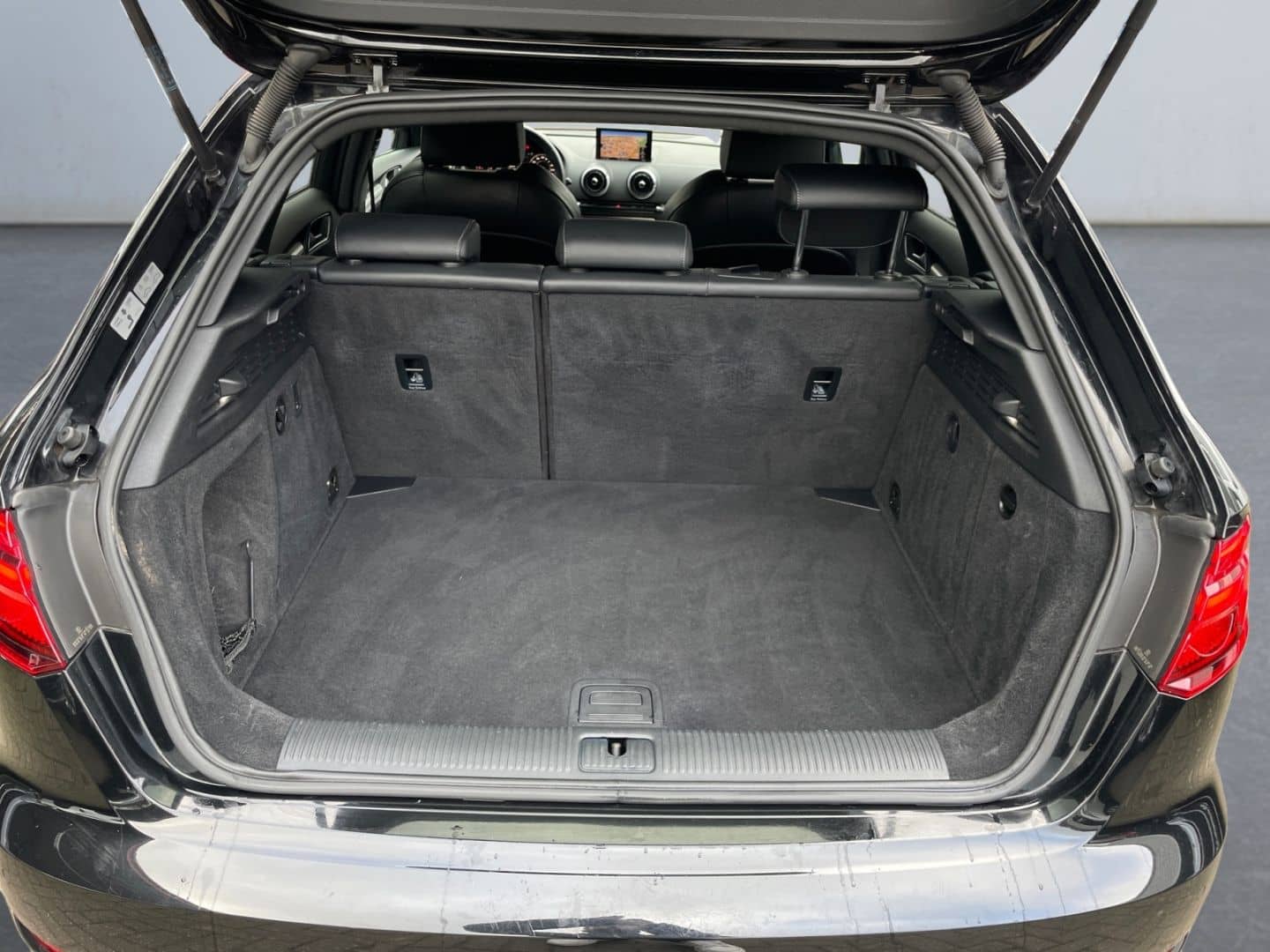 Audi A3 35 TFSI Sportback S tro sport S-line *GJR*AHK foto 18