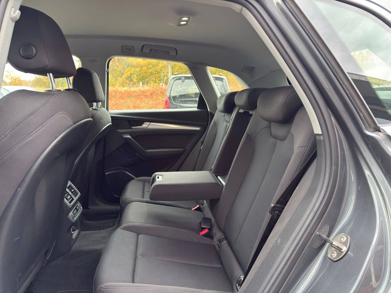 Audi Q5 40 TDI quattro sport foto 16