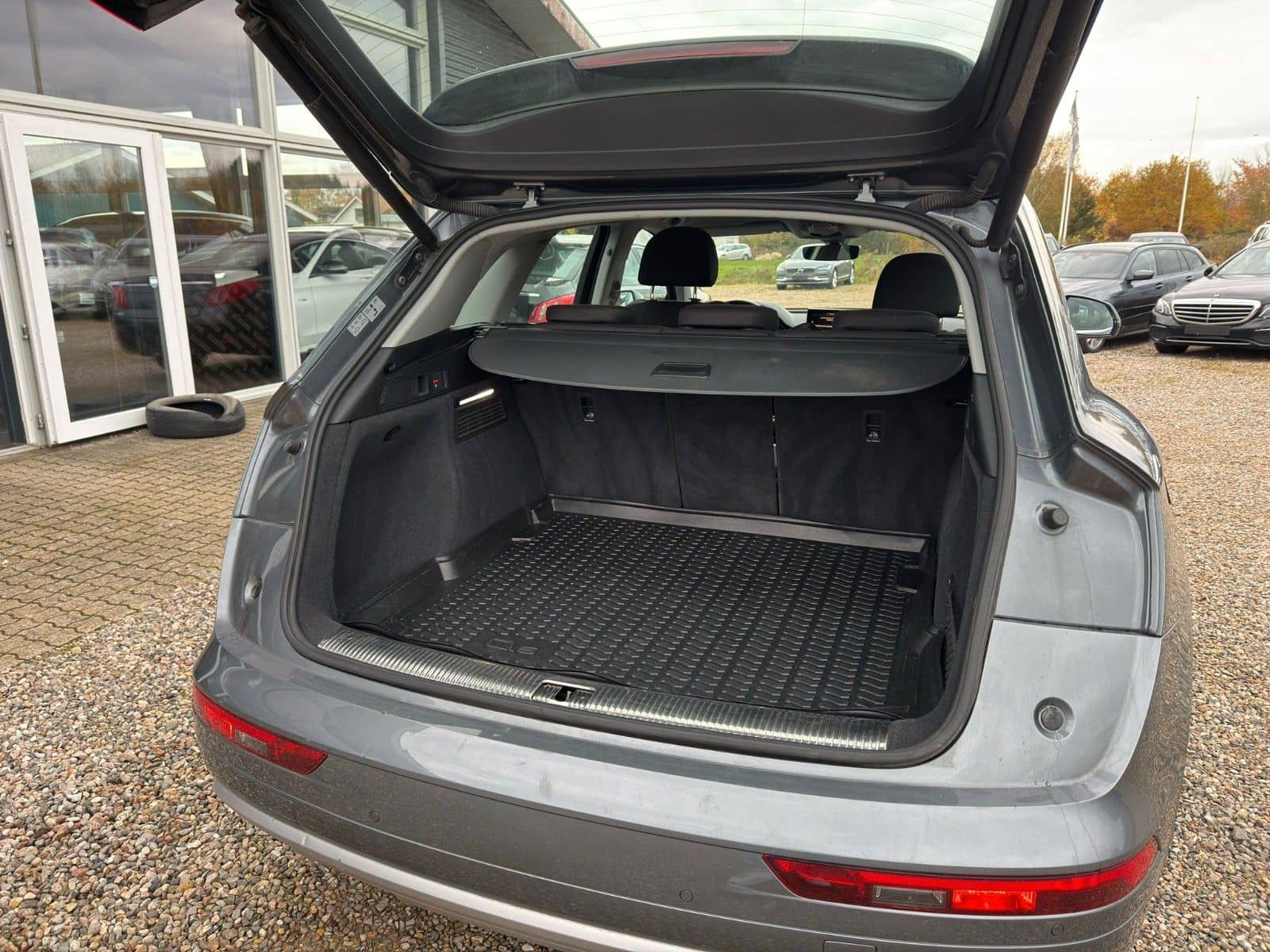 Audi Q5 40 TDI quattro sport foto 19