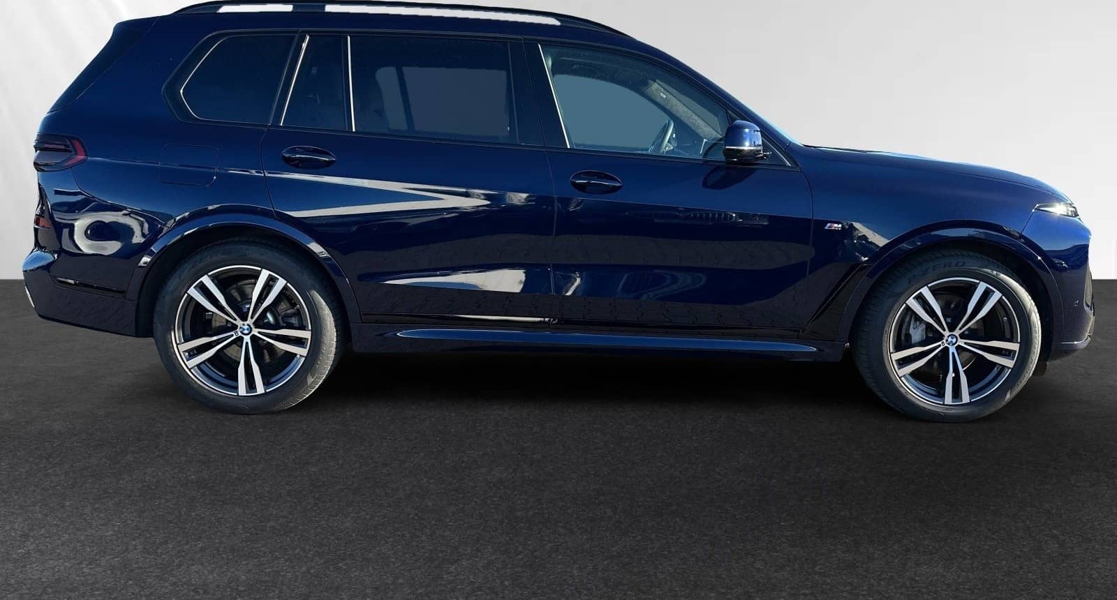 BMW X7 xDrive40d M Sport|Pano|AHK|Autobahnass.|DAPro foto 2