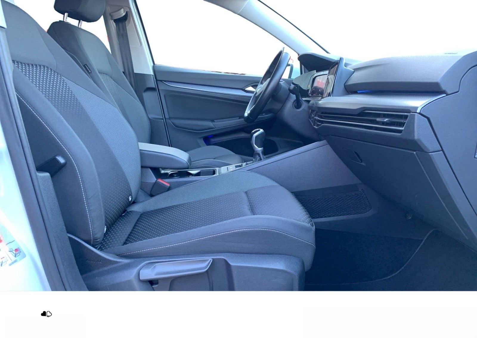 Volkswagen Golf 1.5 TSI Active HeadUp+NAVI+RFK foto 8