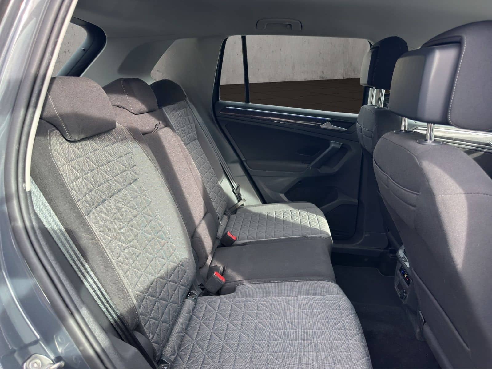 Volkswagen Tiguan Life*NAVI*KAMERA*LED*AHK* foto 16