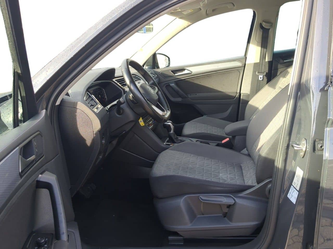 Volkswagen TIGUAN Plug-in Hybrid+LED+PDC+ACC+DAB+LM+ALS foto 11