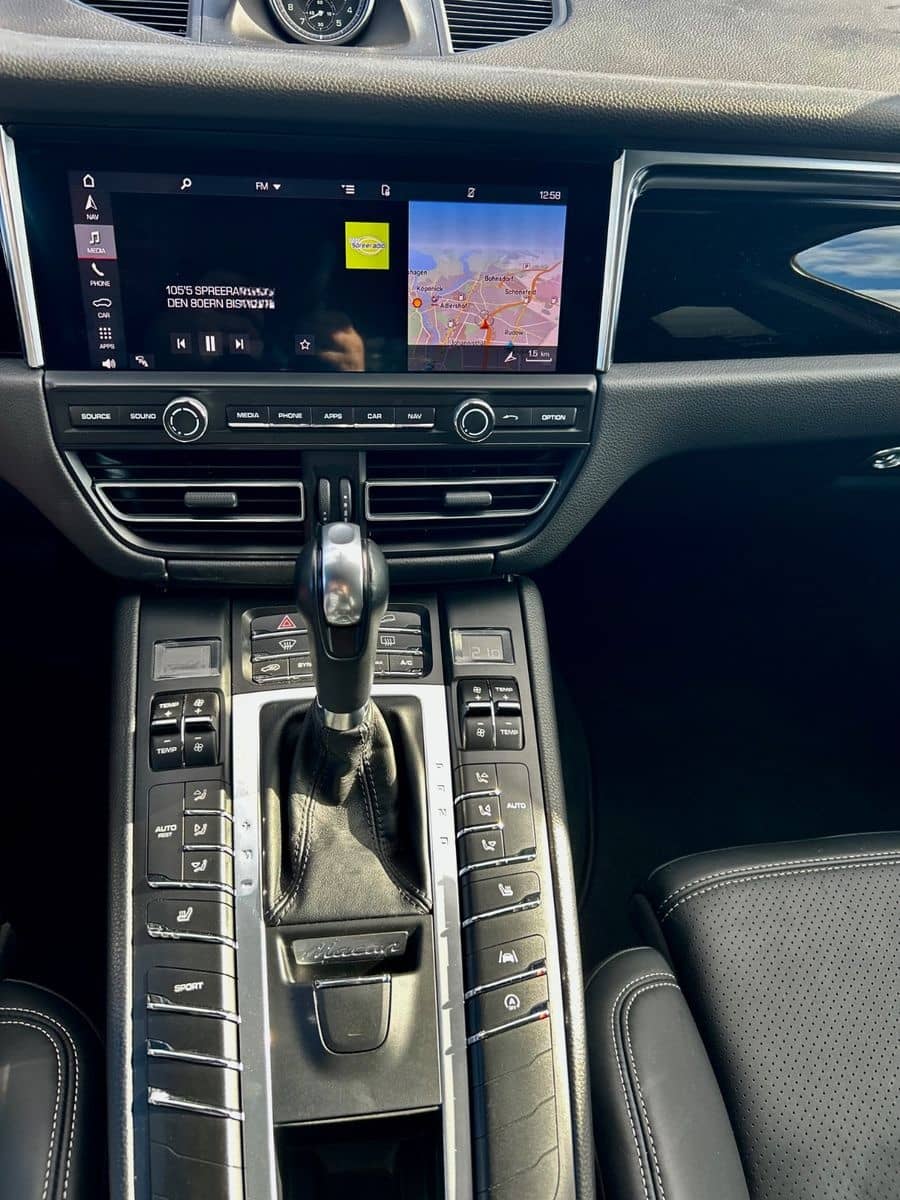 Porsche Macan LED,Navi,Kamera,PDC,Spur.Temp.BOSE,R21 foto 12