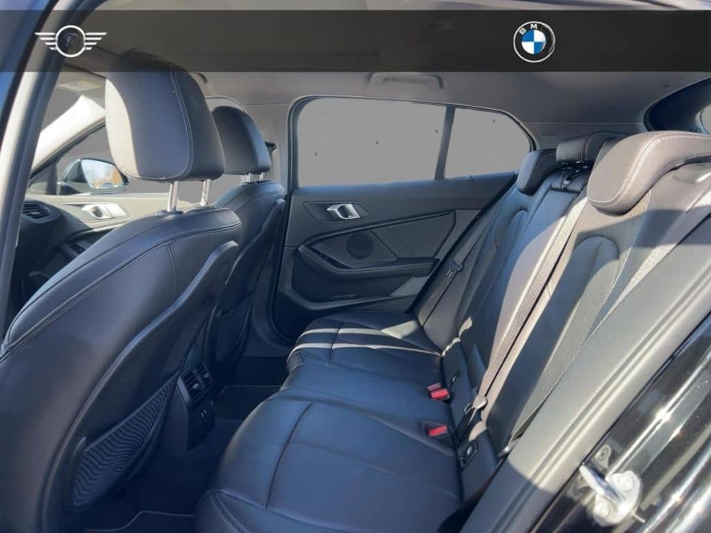 BMW 120 d xDrive Sport Line LED PDC KLIMA PANO foto 8