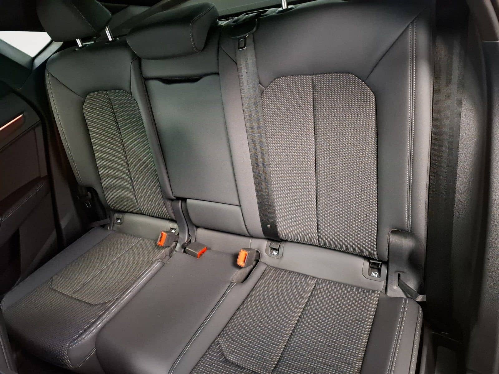 Audi Q3 Sportback 35 TFSI S-Line S-Line AHK RFK foto 8