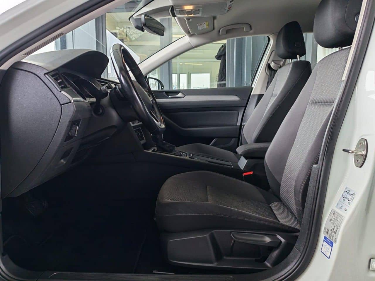 Volkswagen Passat 2.0 TDI DSG,STANDH,AHK,LED,KAMERA,ACC,DAB foto 7