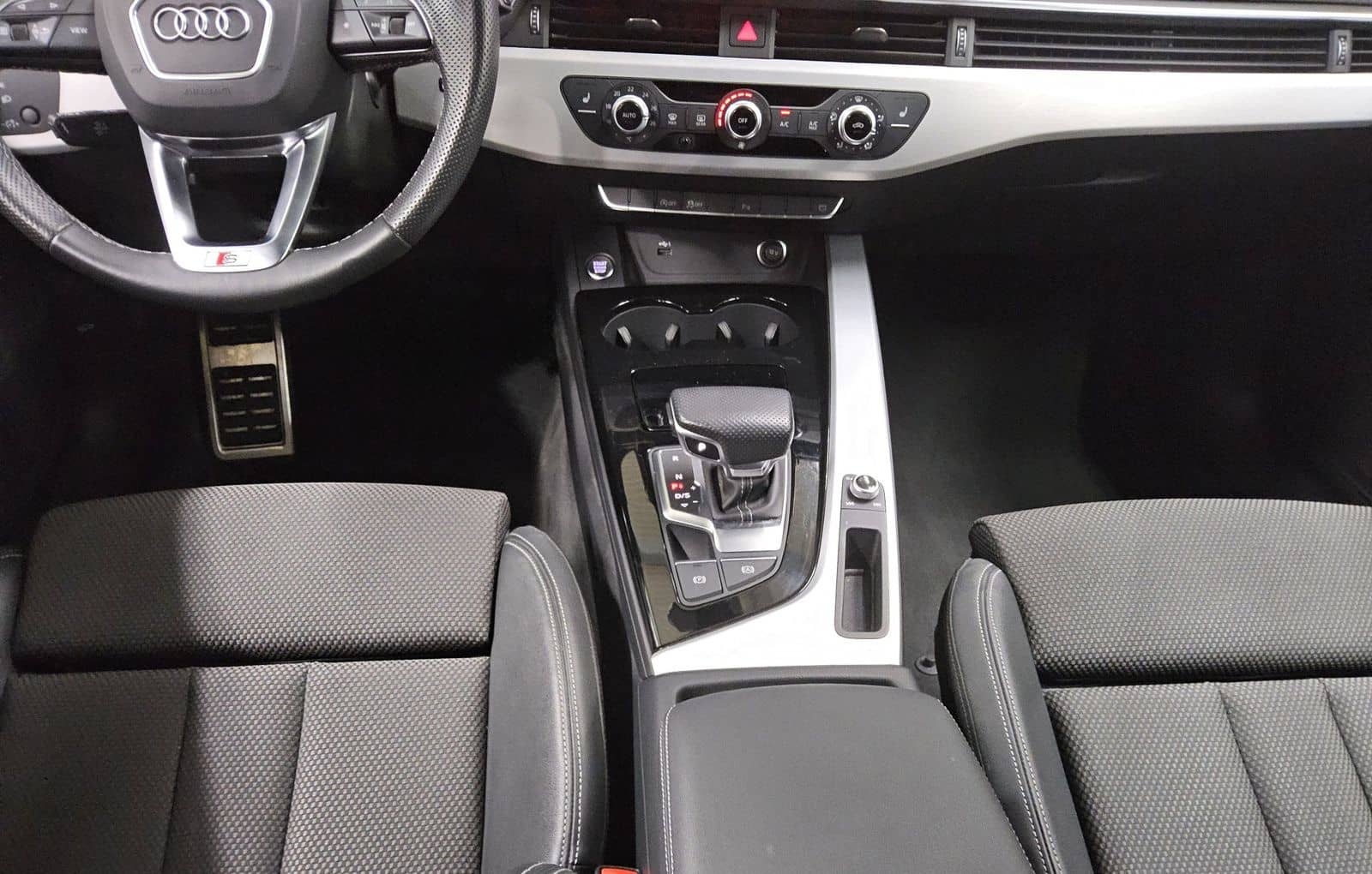 Audi A4 Avant 2.0 TDI advanced T-Leder Navi LED RFK foto 6