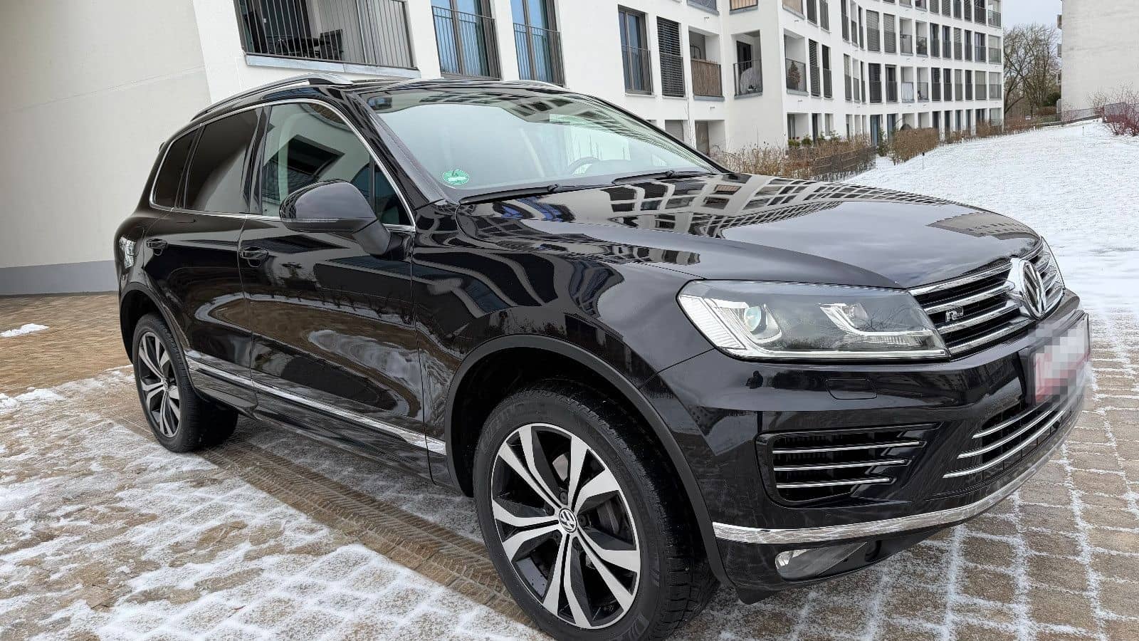 Volkswagen Touareg 3.0 V6 R Line LTDI SCR Exclusive BMT foto 1