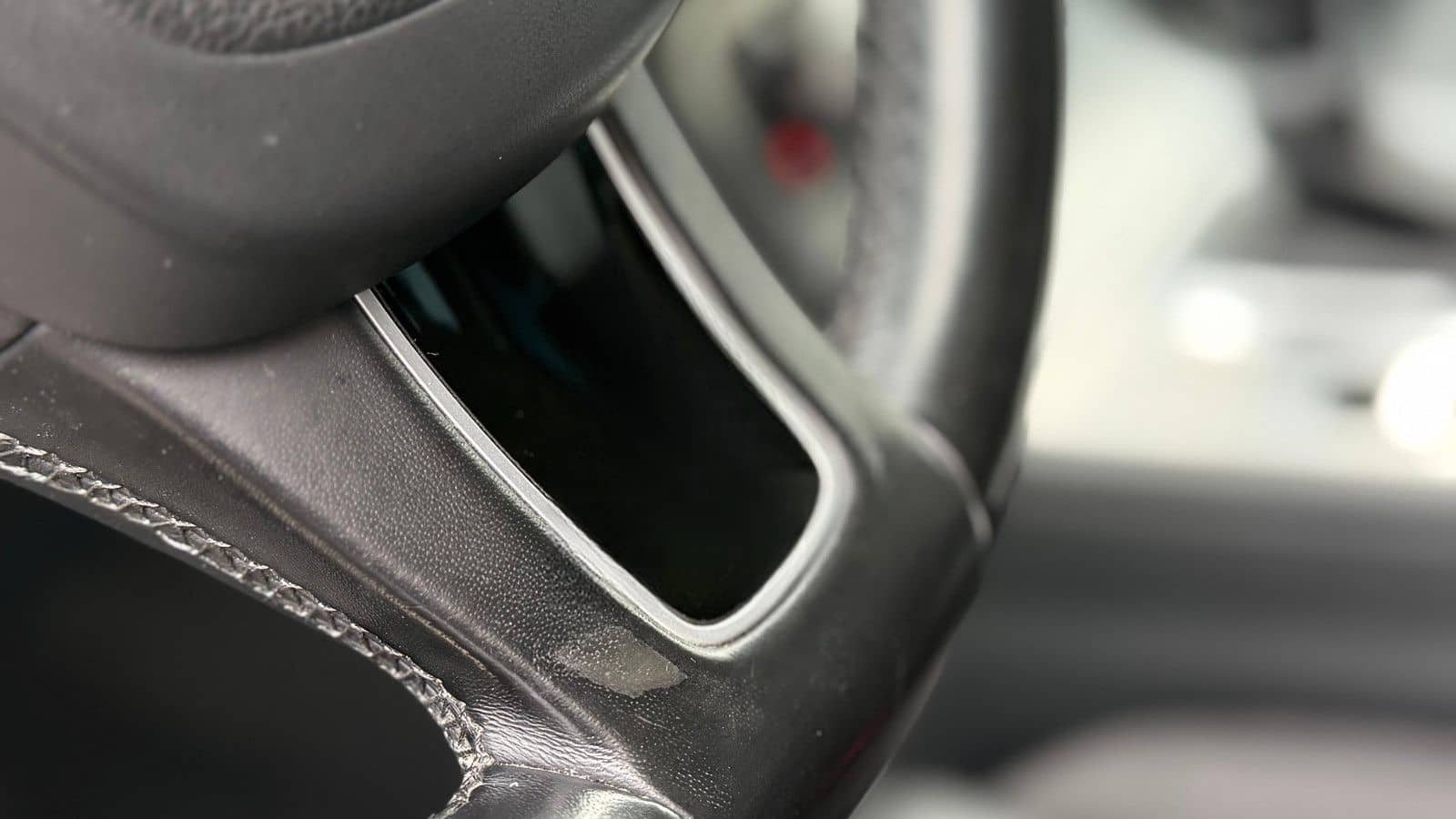 Volkswagen Touareg 3.0 V6 R Line LTDI SCR Exclusive BMT foto 12