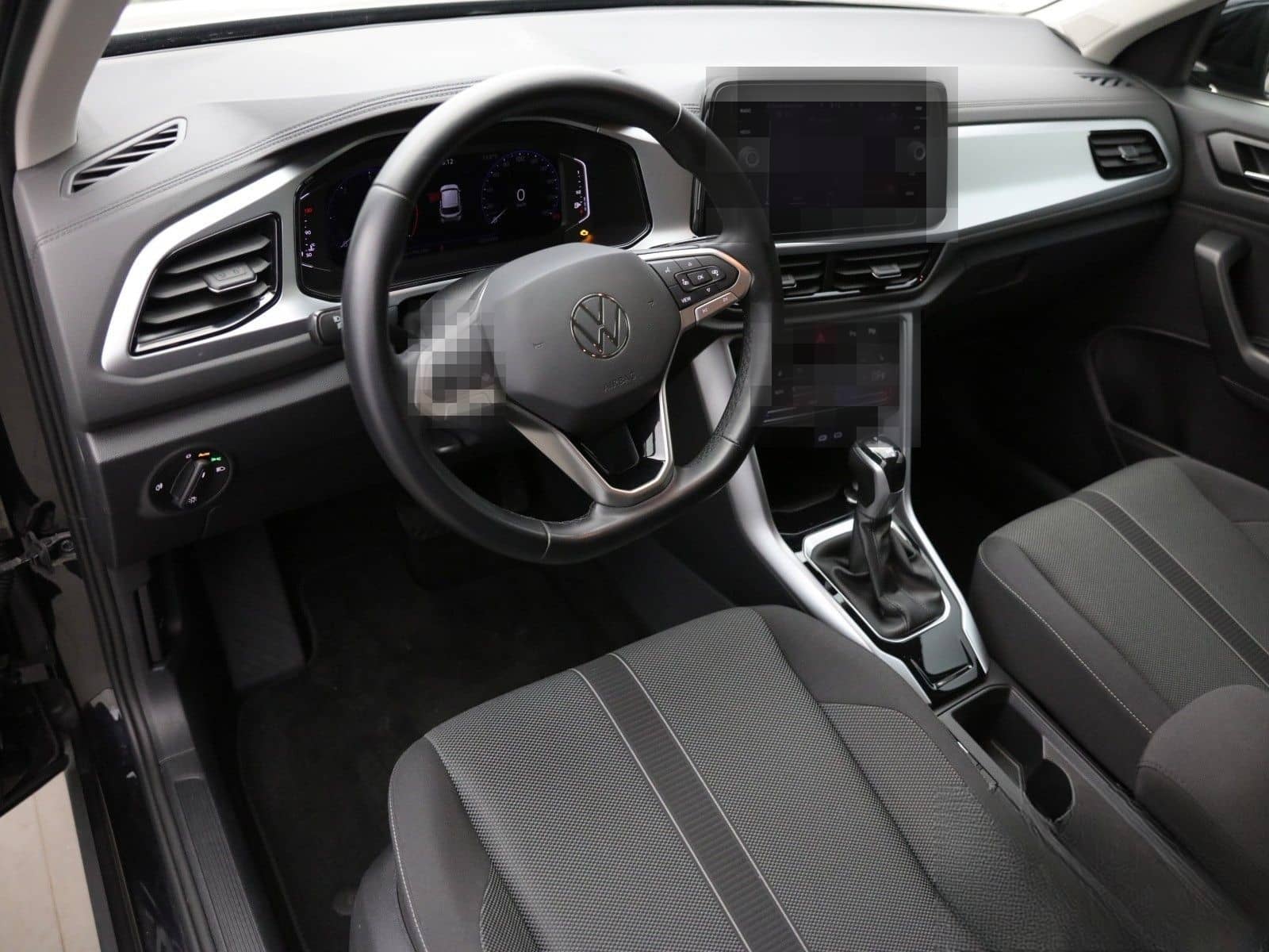 Volkswagen T-ROC LIFE 2.0 TDI DSG (+EURO6+ACC-RADAR) Navi foto 9