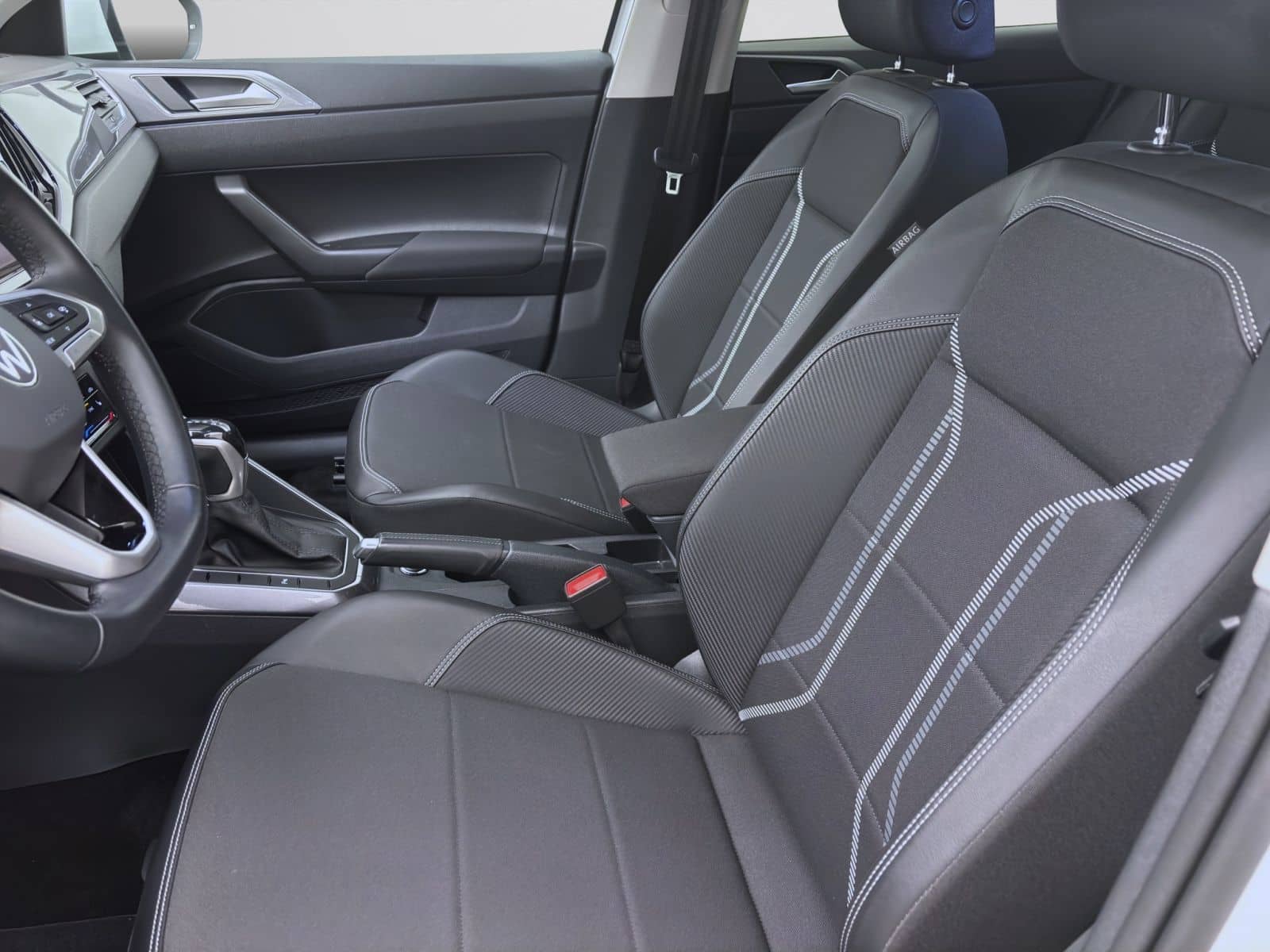 Volkswagen Taigo 1.0 TSI DSG STYLE IQ.LIGHT KAMERA ACC SITZ foto 9