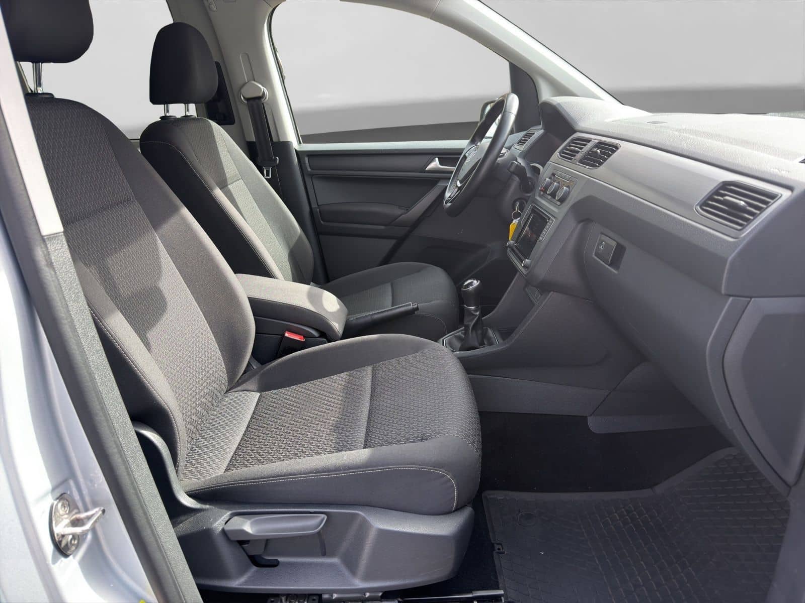 Volkswagen Caddy 2.0 TDI AHK SITZHZG PDC foto 4