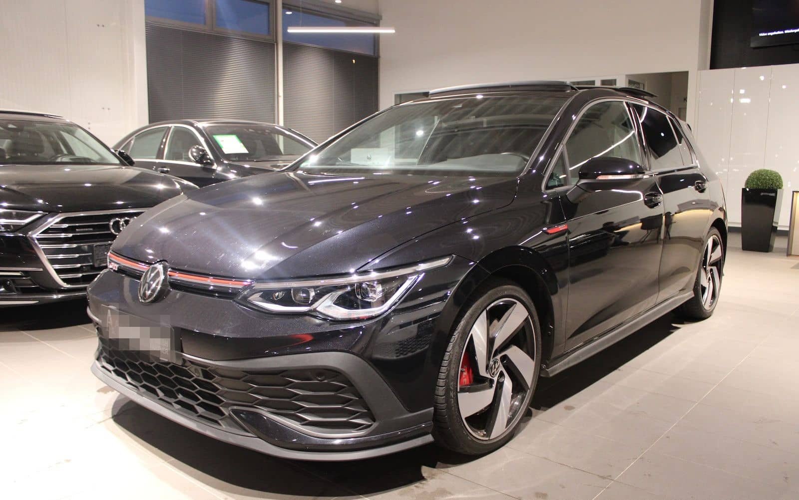 Volkswagen Golf GTI Clubsport MATRIX*PANO*SHZ*NAVI*VIRT* foto 1