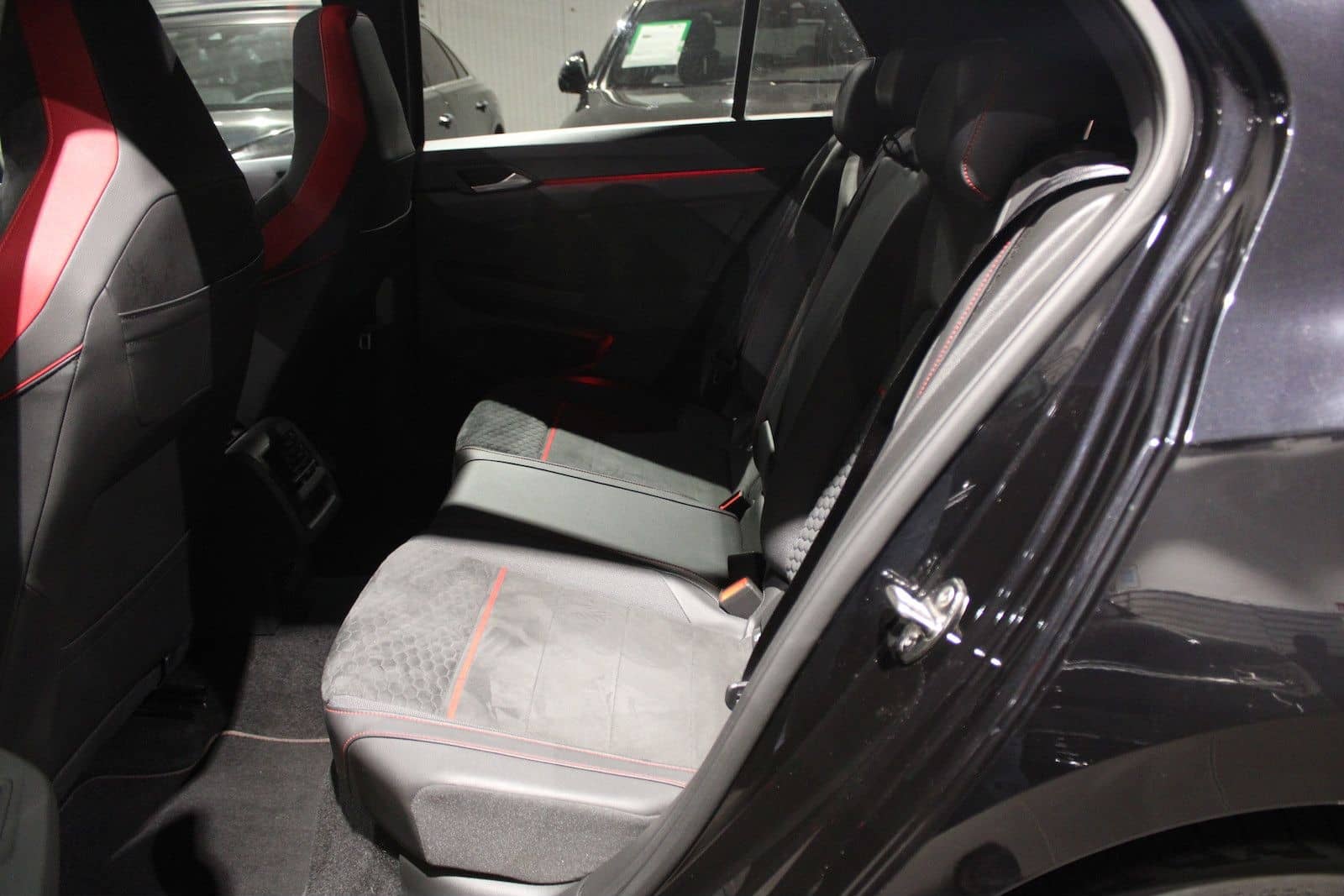 Volkswagen Golf GTI Clubsport MATRIX*PANO*SHZ*NAVI*VIRT* foto 25