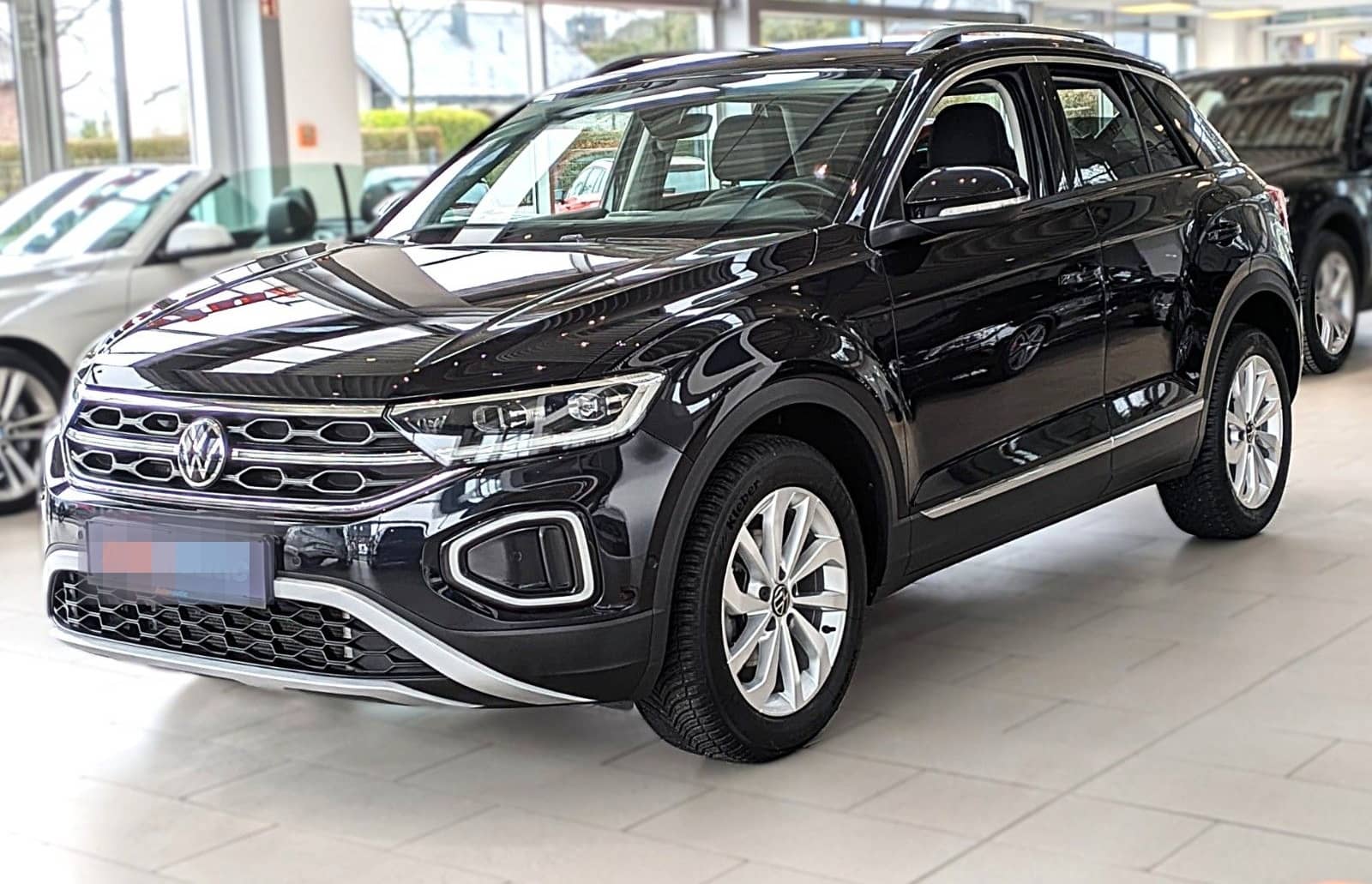 Volkswagen T-Roc 2.0 TDI STYLE NAVI SHZ ACC LED CAM AHK foto 5