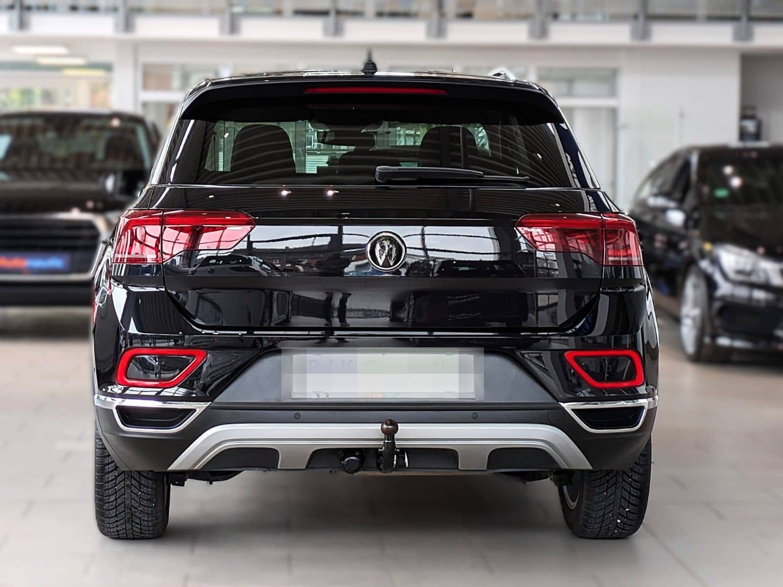 Volkswagen T-Roc 2.0 TDI STYLE NAVI SHZ ACC LED CAM AHK foto 8