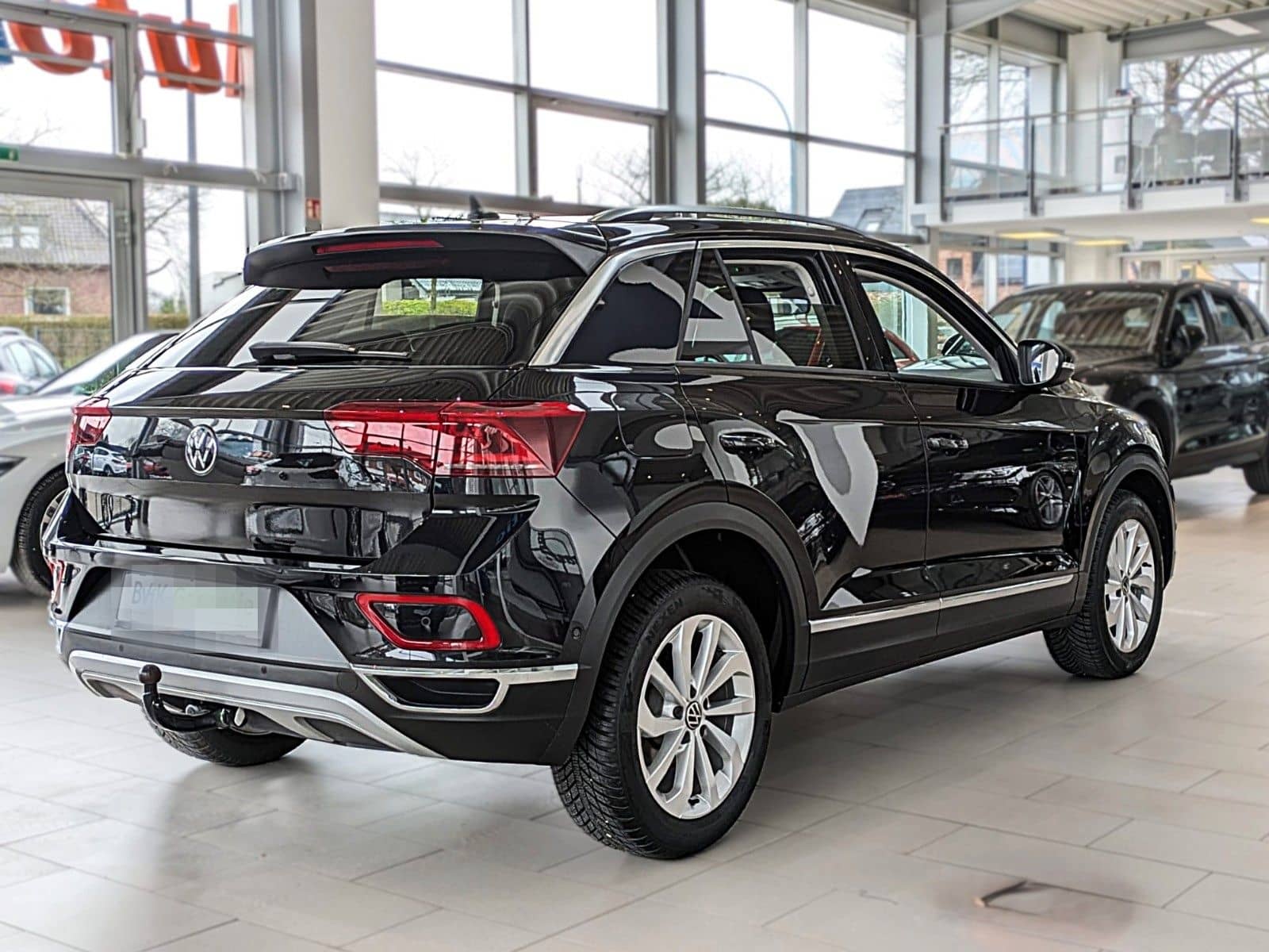 Volkswagen T-Roc 2.0 TDI STYLE NAVI SHZ ACC LED CAM AHK foto 9