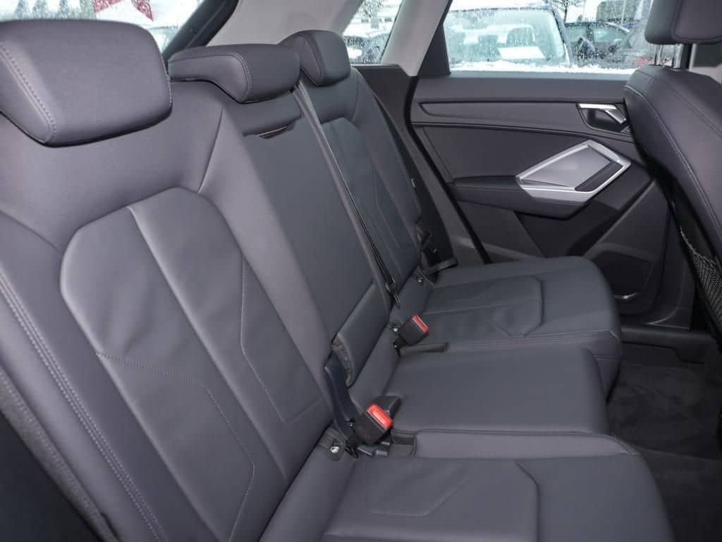 Audi Q3 35 TFSI advanced ACC AHK LED Navi RüKa Sitzh. foto 7