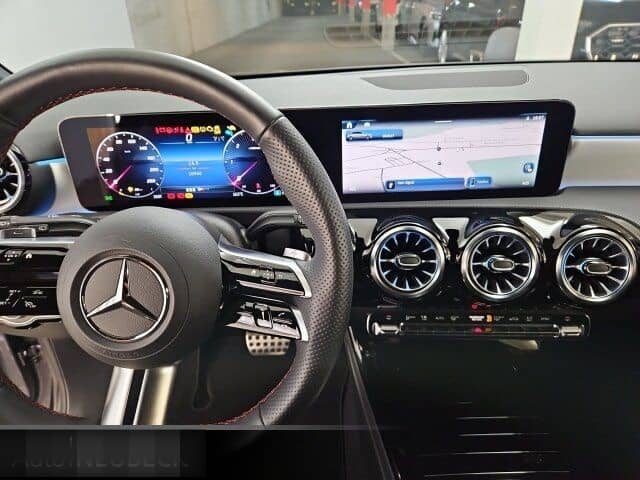 Mercedes-Benz A 220 d AMG Line/Distronic/Night/360°/Memory/ foto 16