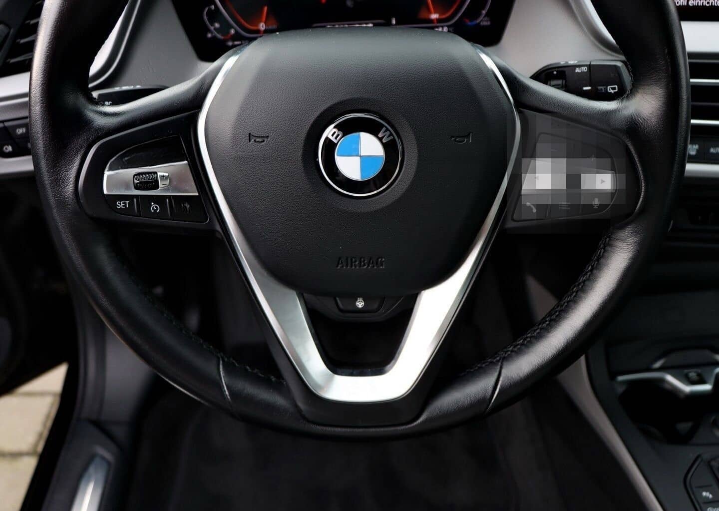 BMW 118i Advantage 17" foto 8