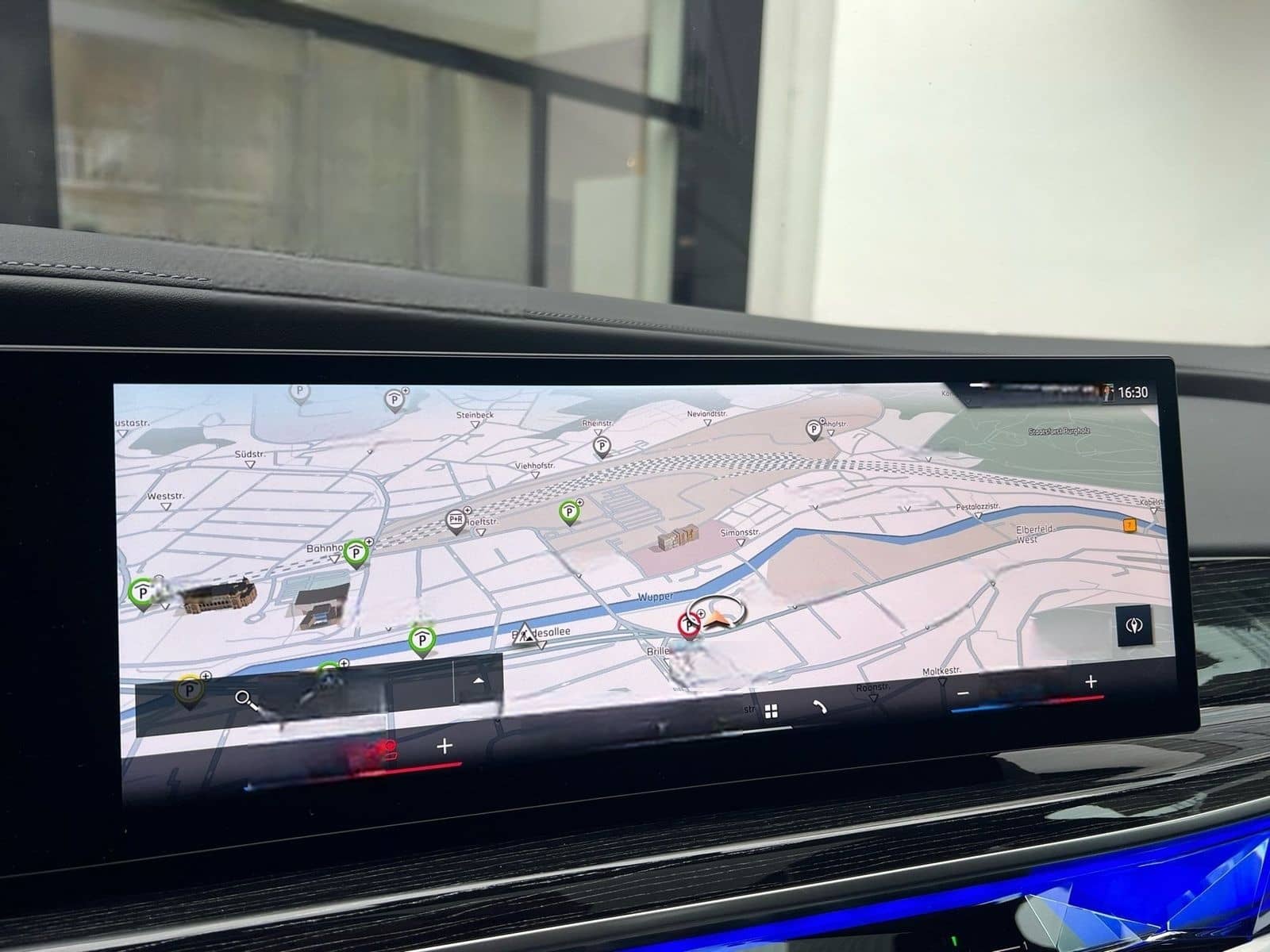 BMW 740d xDrive M Sport SkyPano DA/PA Prof Standhz. foto 17