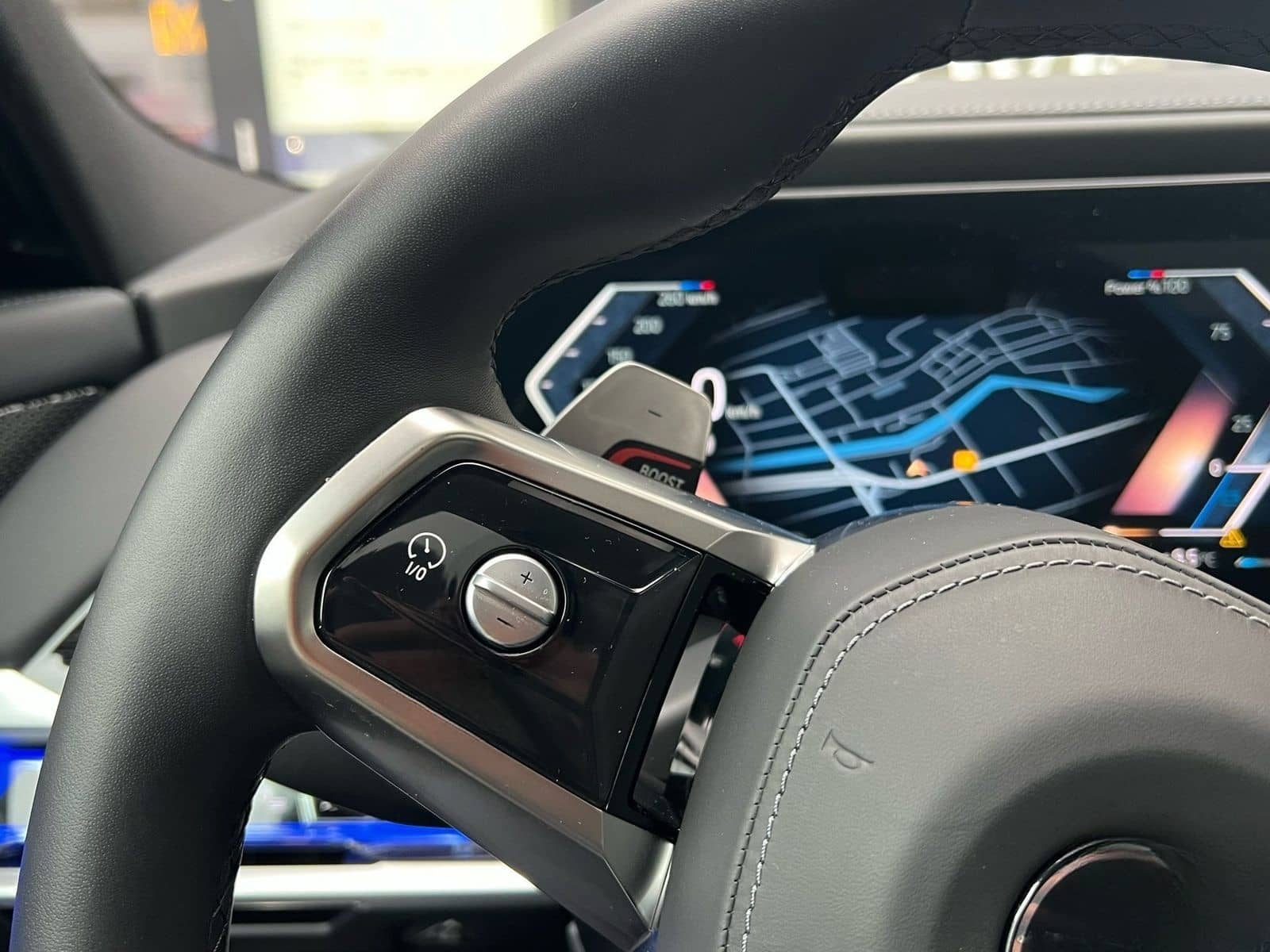 BMW 740d xDrive M Sport SkyPano DA/PA Prof Standhz. foto 23