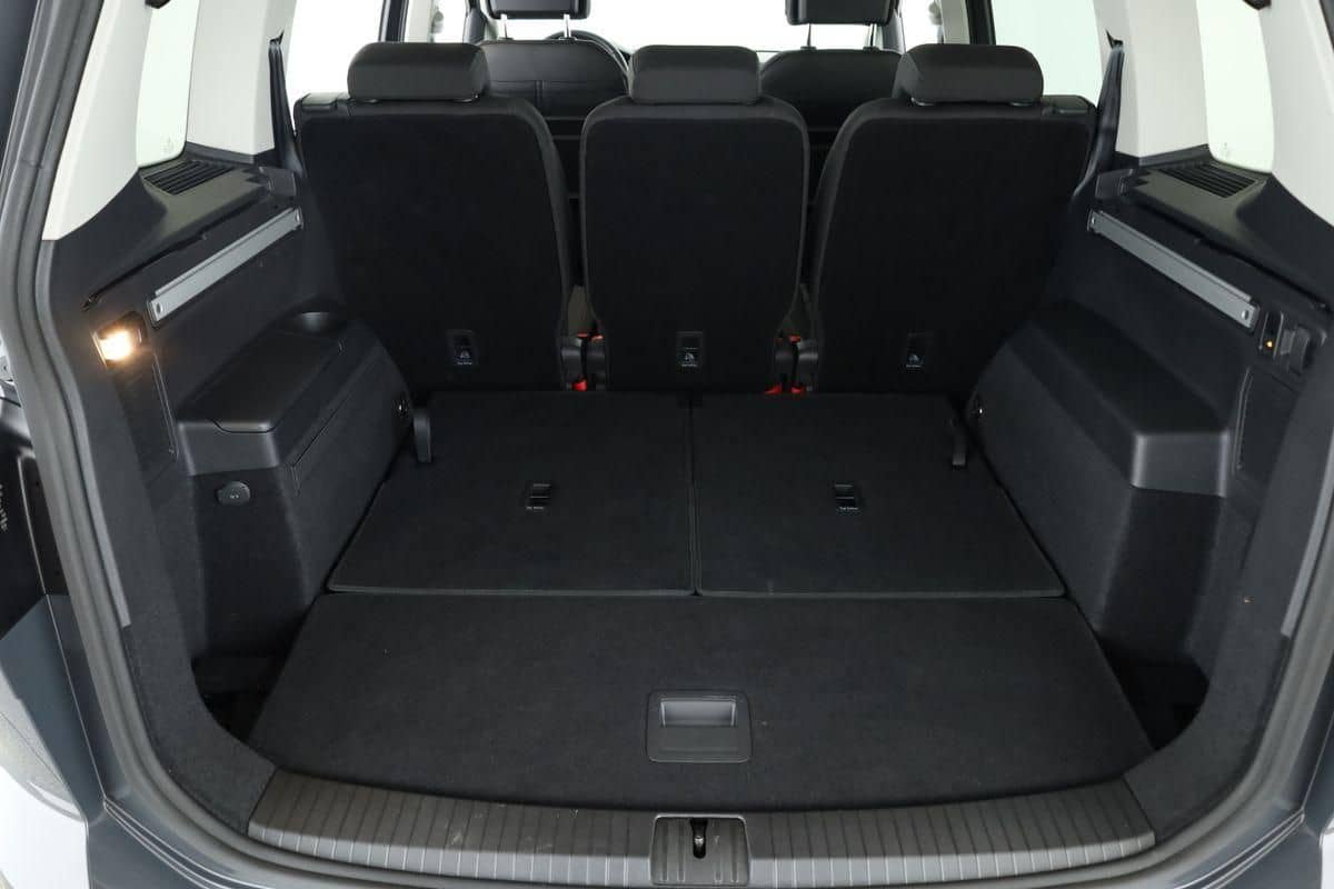 Volkswagen Touran 2.0 TDI DSG Highline R-Line 7 Pan Nav AHK foto 11