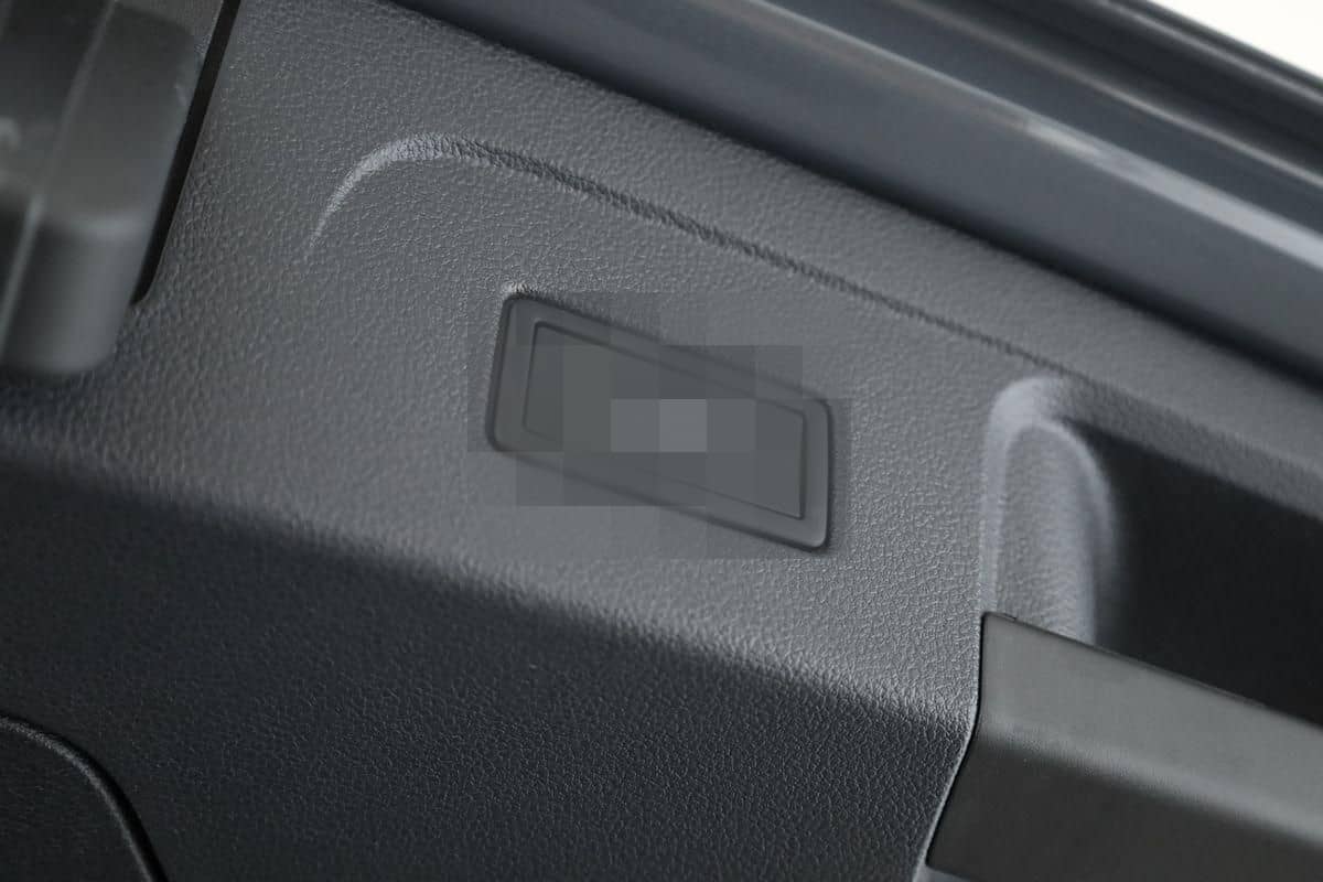 Volkswagen Touran 2.0 TDI DSG Highline R-Line 7 Pan Nav AHK foto 12