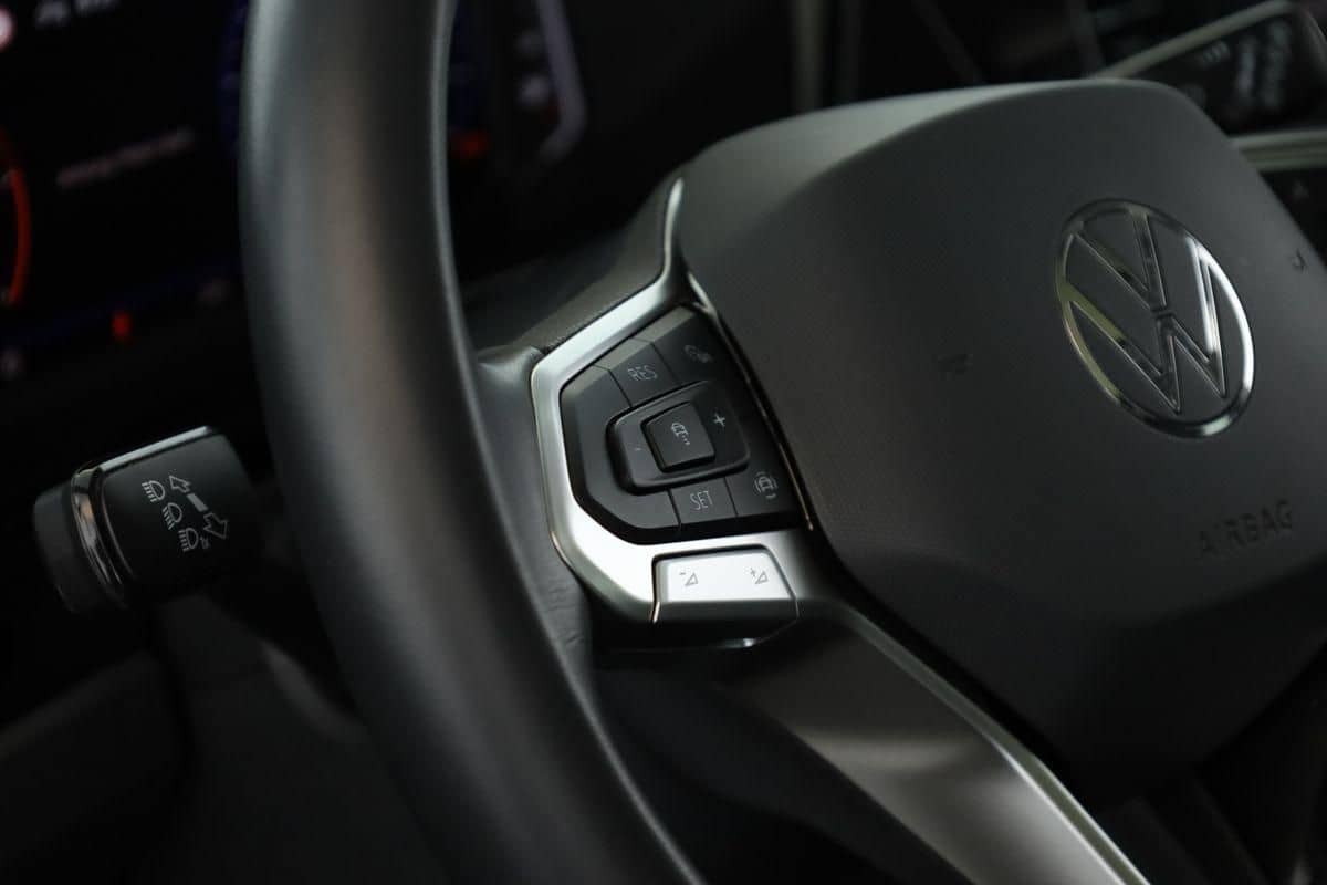 Volkswagen Touran 2.0 TDI DSG Highline R-Line 7 Pan Nav AHK foto 19