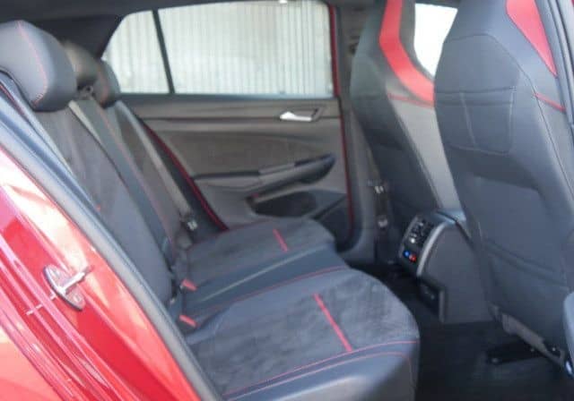 Volkswagen Golf VIII 2.0 TSI GTI DSG Clubsport Navi Pano Di foto 10