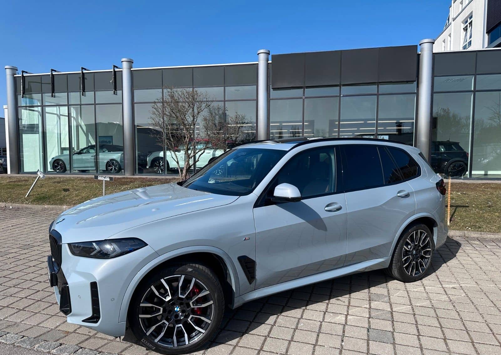 BMW X5 30d xDrive M Sport ACC,HUD,PANO,HARMAN,LUFT.. foto 4