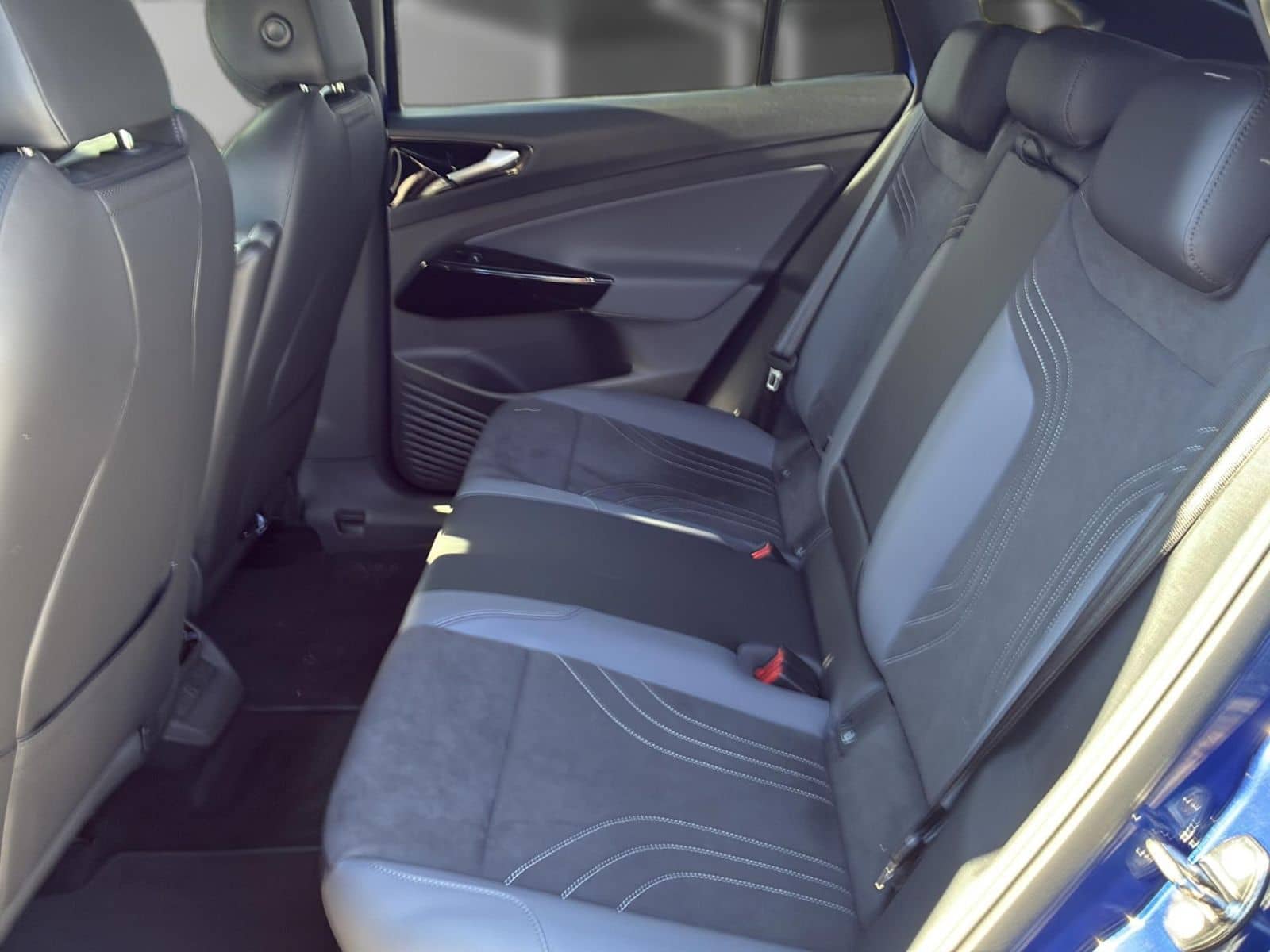 Volkswagen ID.5 Pro *IQ-MATRIX*R-CAM*WärmeP*ACC*NAV*SHZ* foto 15