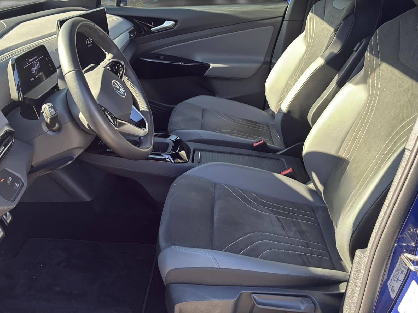 Volkswagen ID.5 Pro *IQ-MATRIX*R-CAM*WärmeP*ACC*NAV*SHZ* foto 8