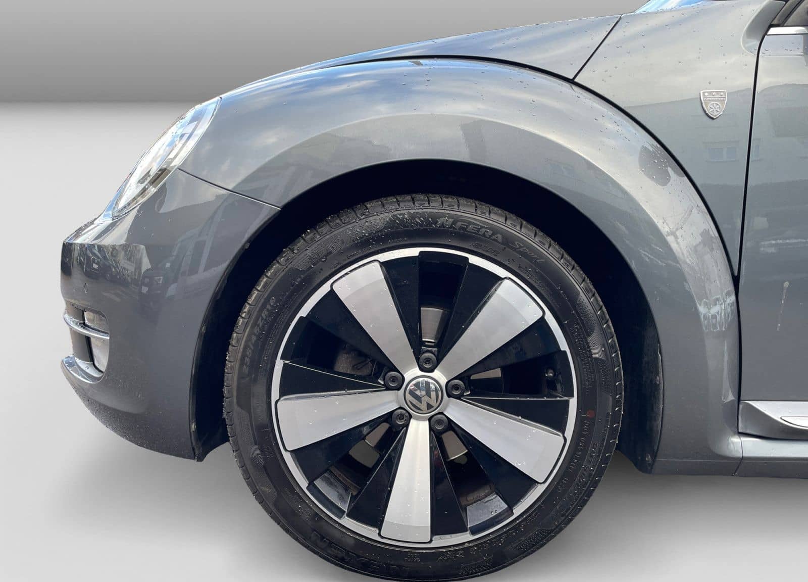 Volkswagen Beetle Cabriolet 1.4 TSI Karmann BMT DSG BiXenon foto 5