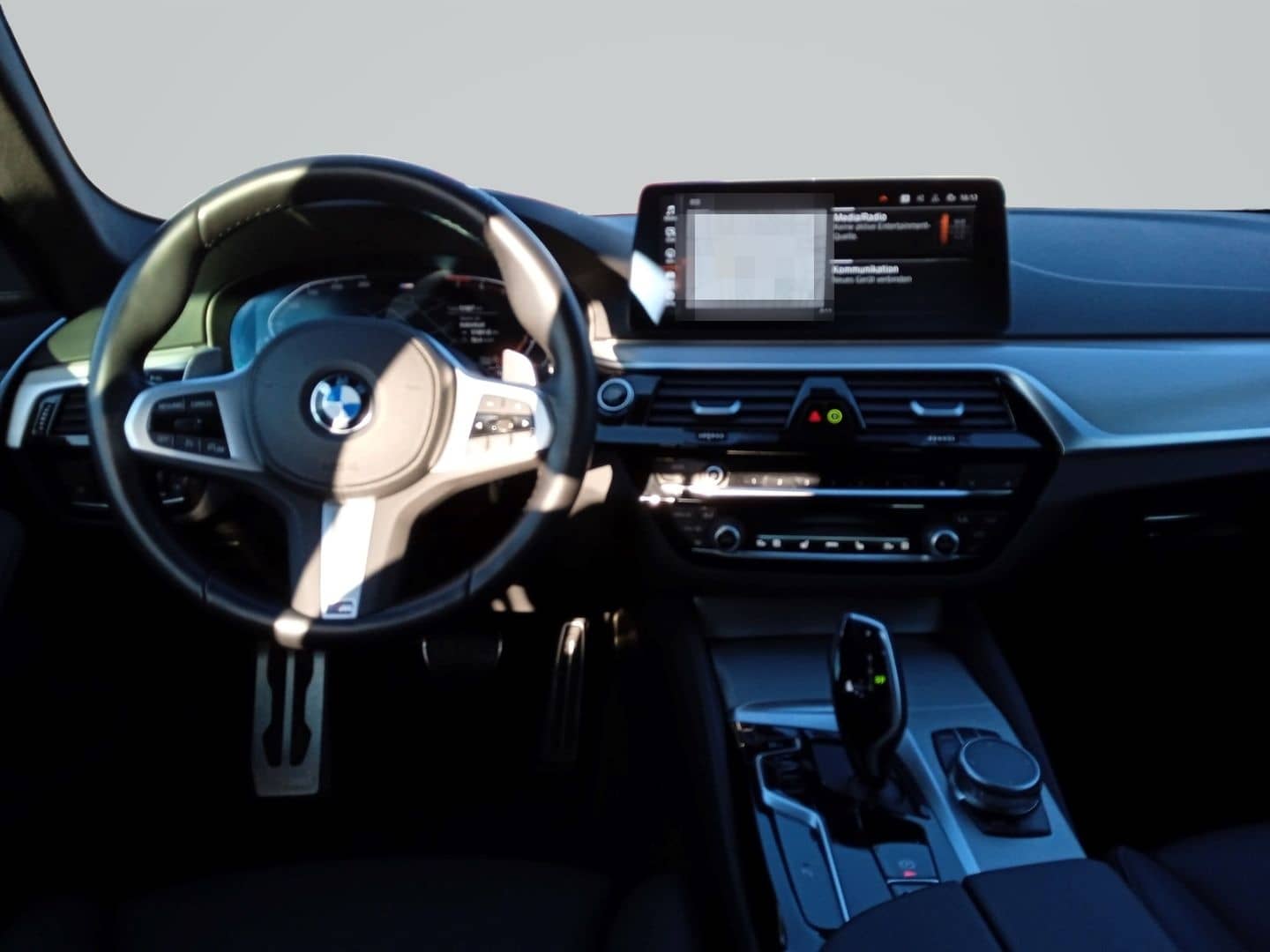 BMW 520 i Touring M Sport Aut. NAVI+DAB+HARMAN+SHZG+ foto 15