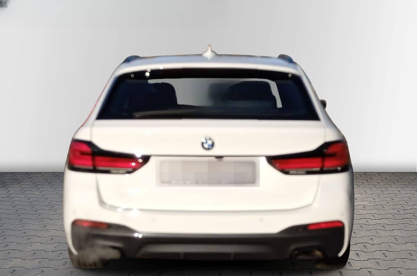 BMW 520 i Touring M Sport Aut. NAVI+DAB+HARMAN+SHZG+ foto 5