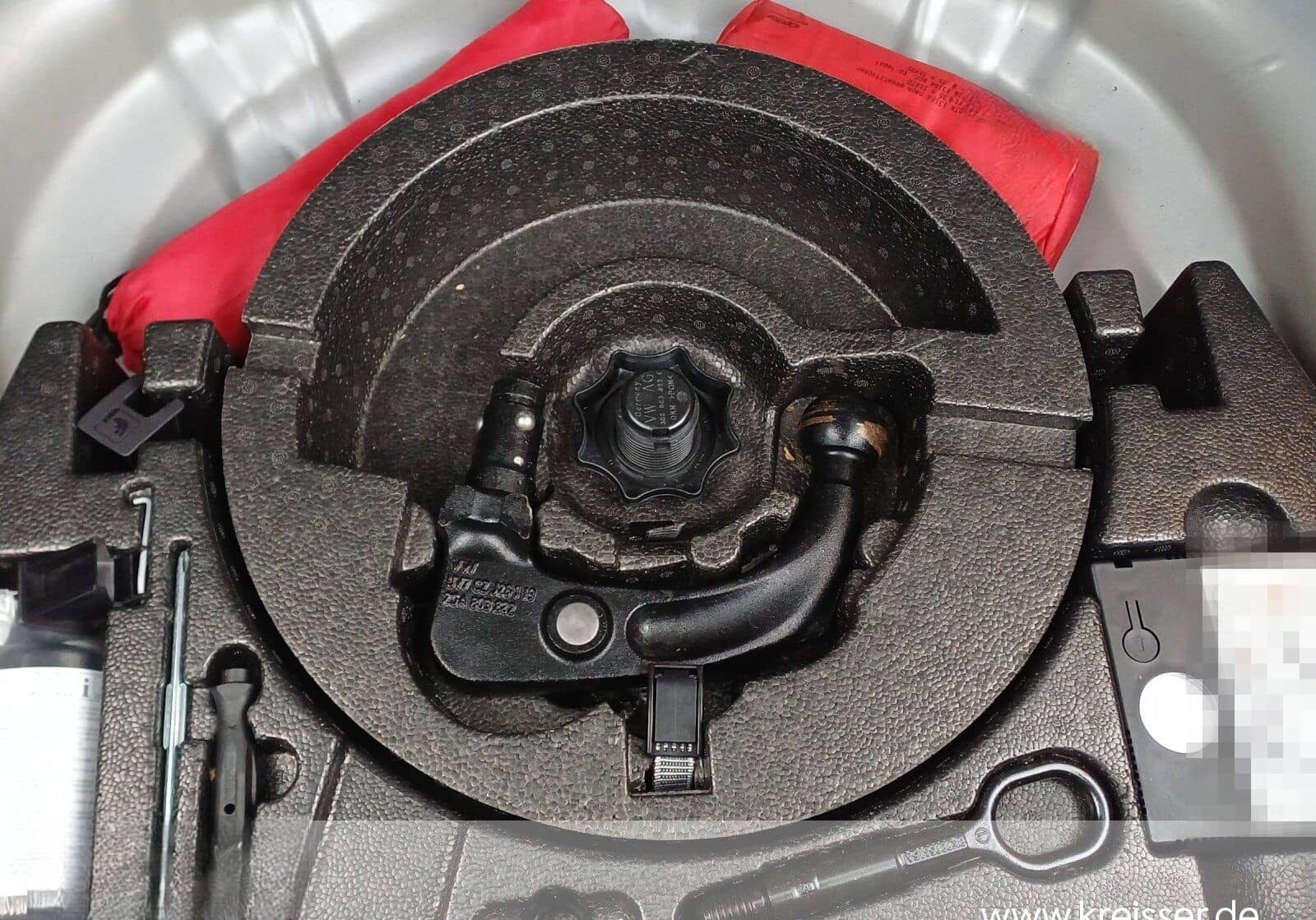 Volkswagen T-Roc 1.5 TSI United DSG/AHK/NAVI/KLIMA/LED/SHZ foto 16