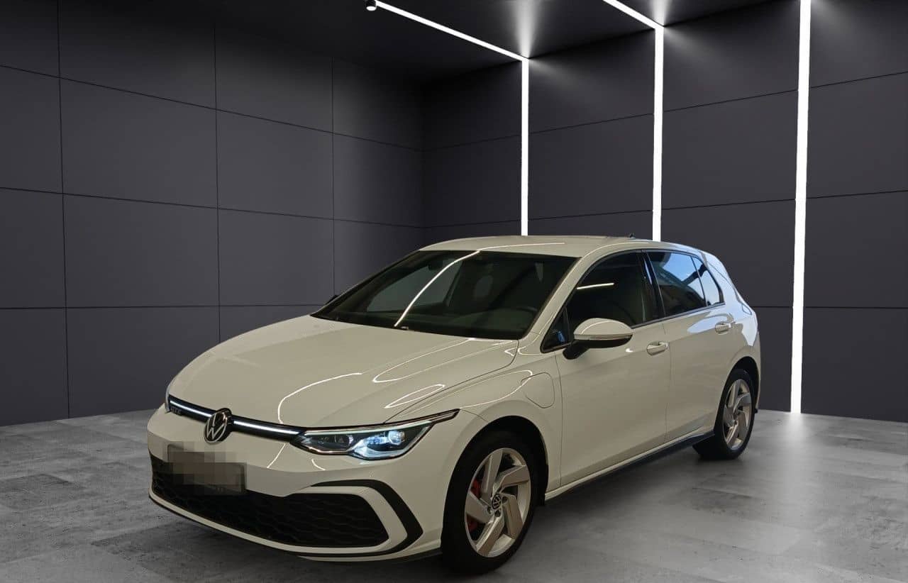 Volkswagen Golf GTE 1.4TSI DSG eHybrid LEDPlus NAV SHZ Navi foto 2