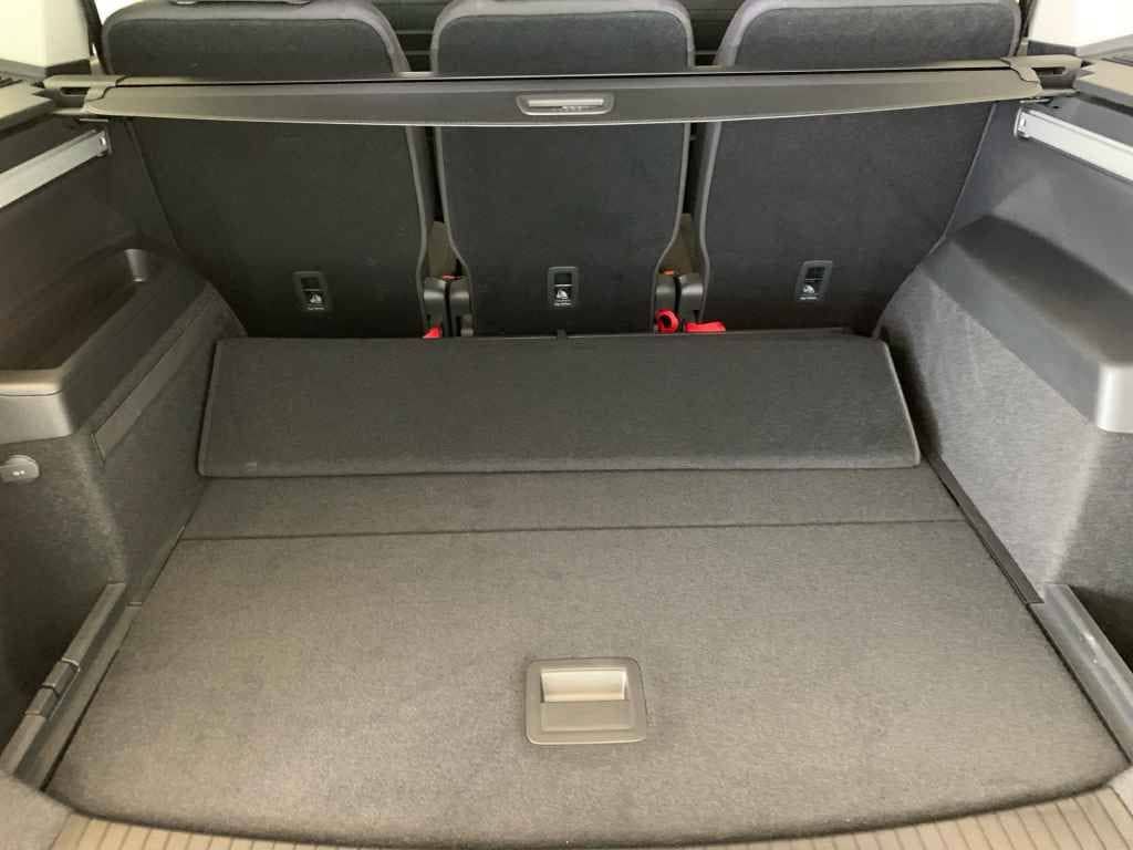 Volkswagen Touran Highline 2.0 TDI DSG *AHK*LED*ACC*NAVI* foto 12