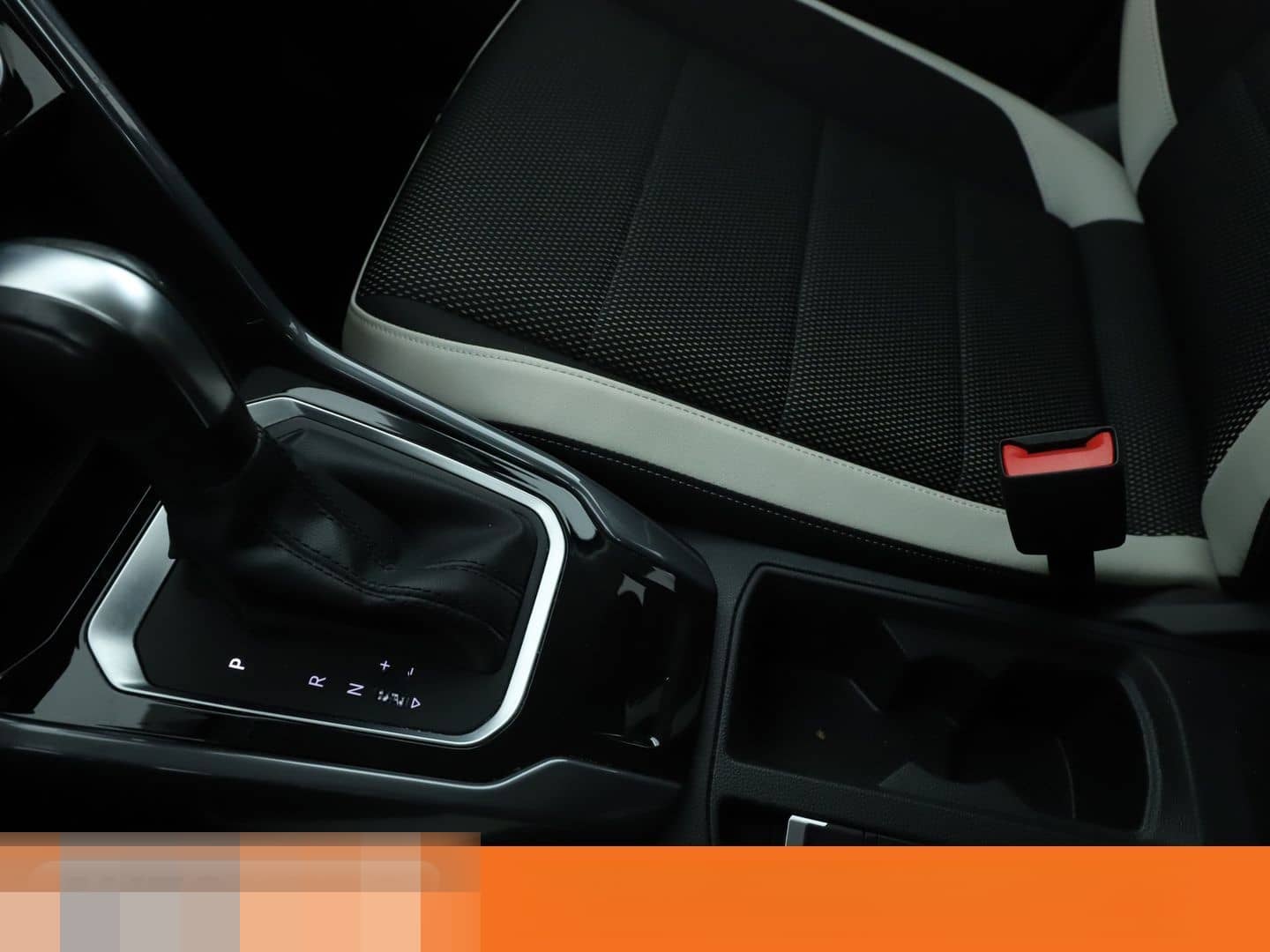 Volkswagen T-Roc 1.5 TSI ACT Sport Aut.*NAVI*LED*ACC*PDC* foto 24