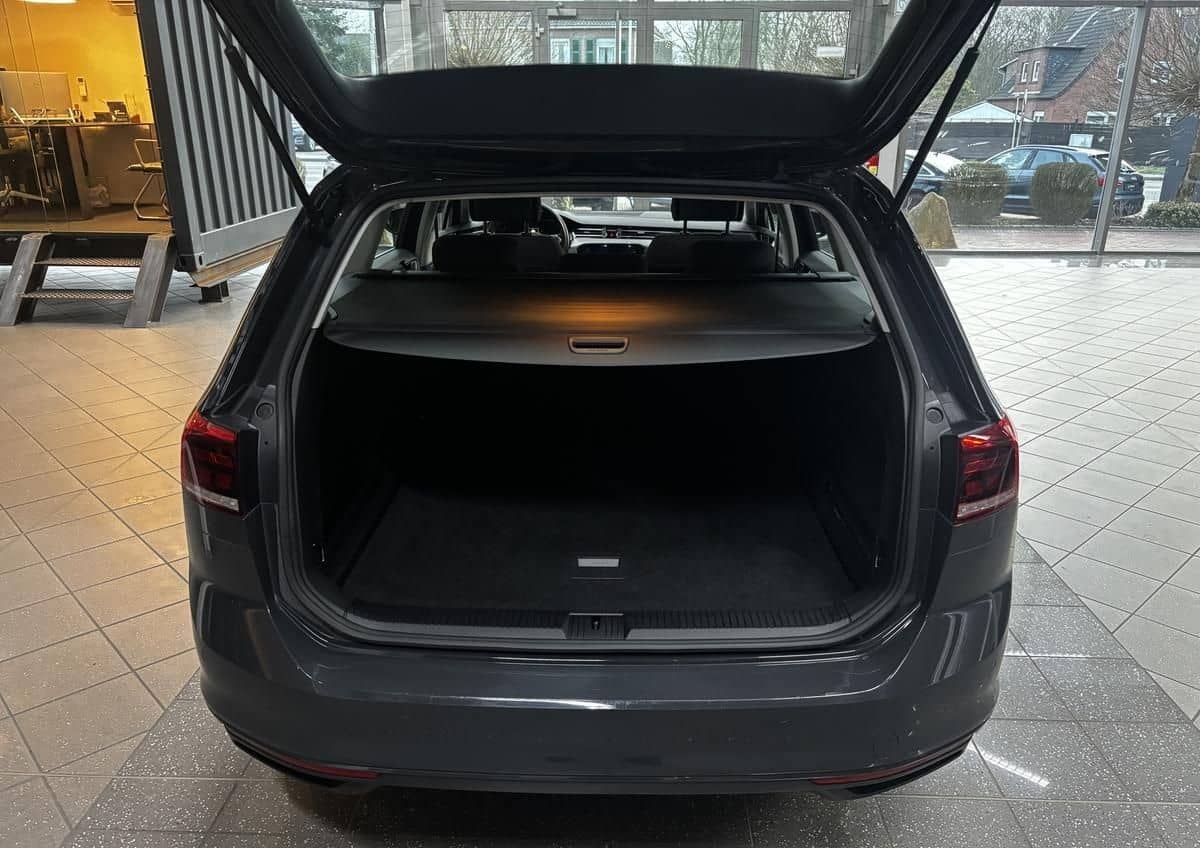 Volkswagen Passat 2.0 TDI Variant Business LED ACC 360Cam D foto 18