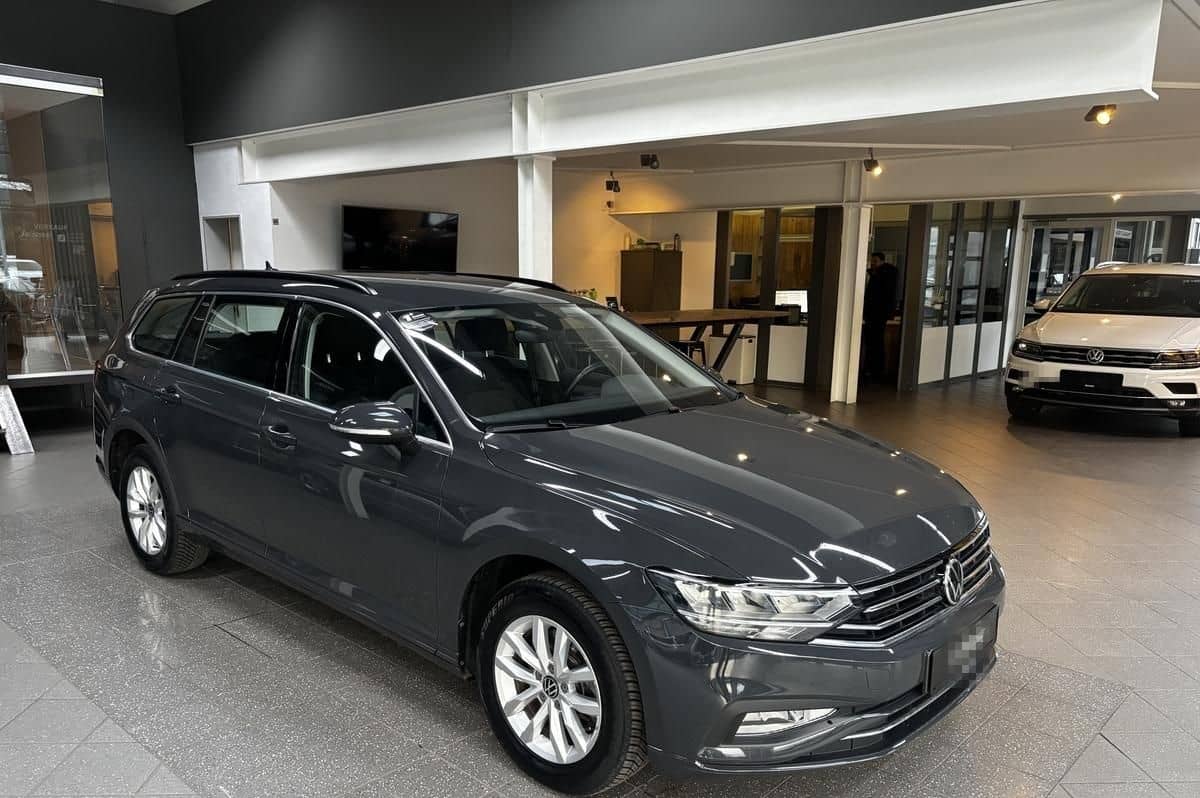 Volkswagen Passat 2.0 TDI Variant Business LED ACC 360Cam D foto 3