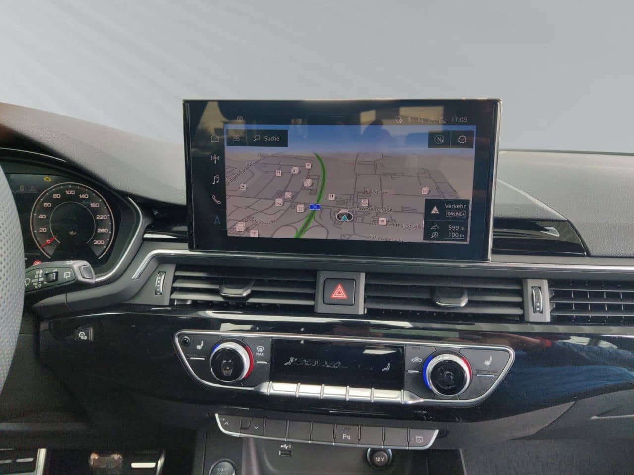 Audi A4 Avant S line S line 40 TFSI quattro 150(204) foto 13